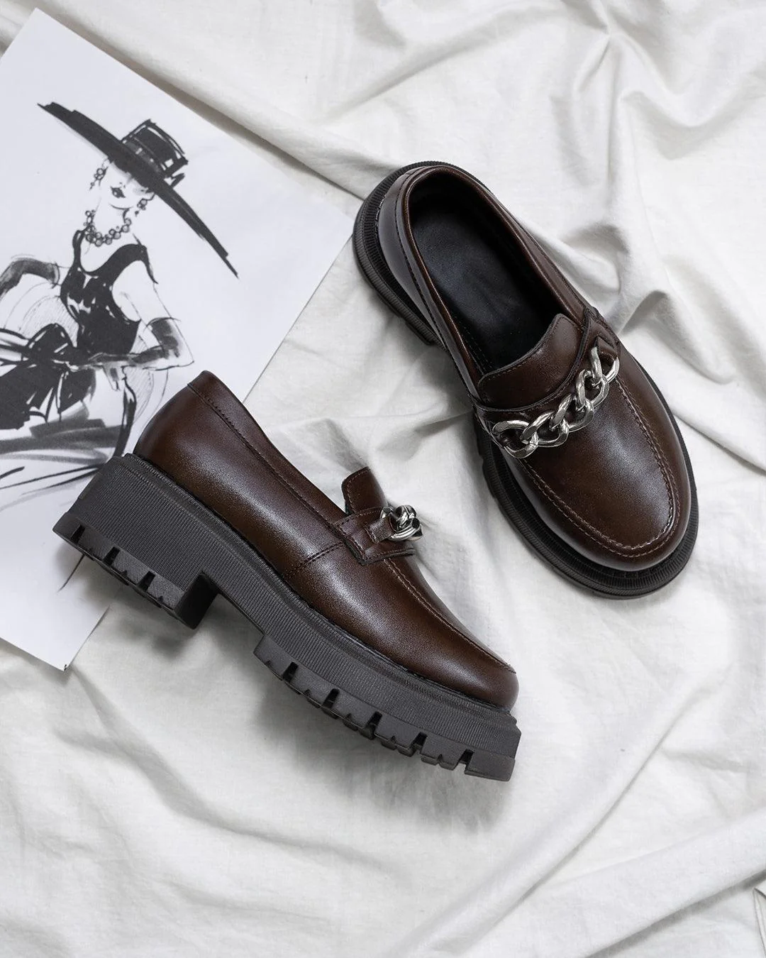 Back To School Minimal Chain Brown Shoe - Image 3