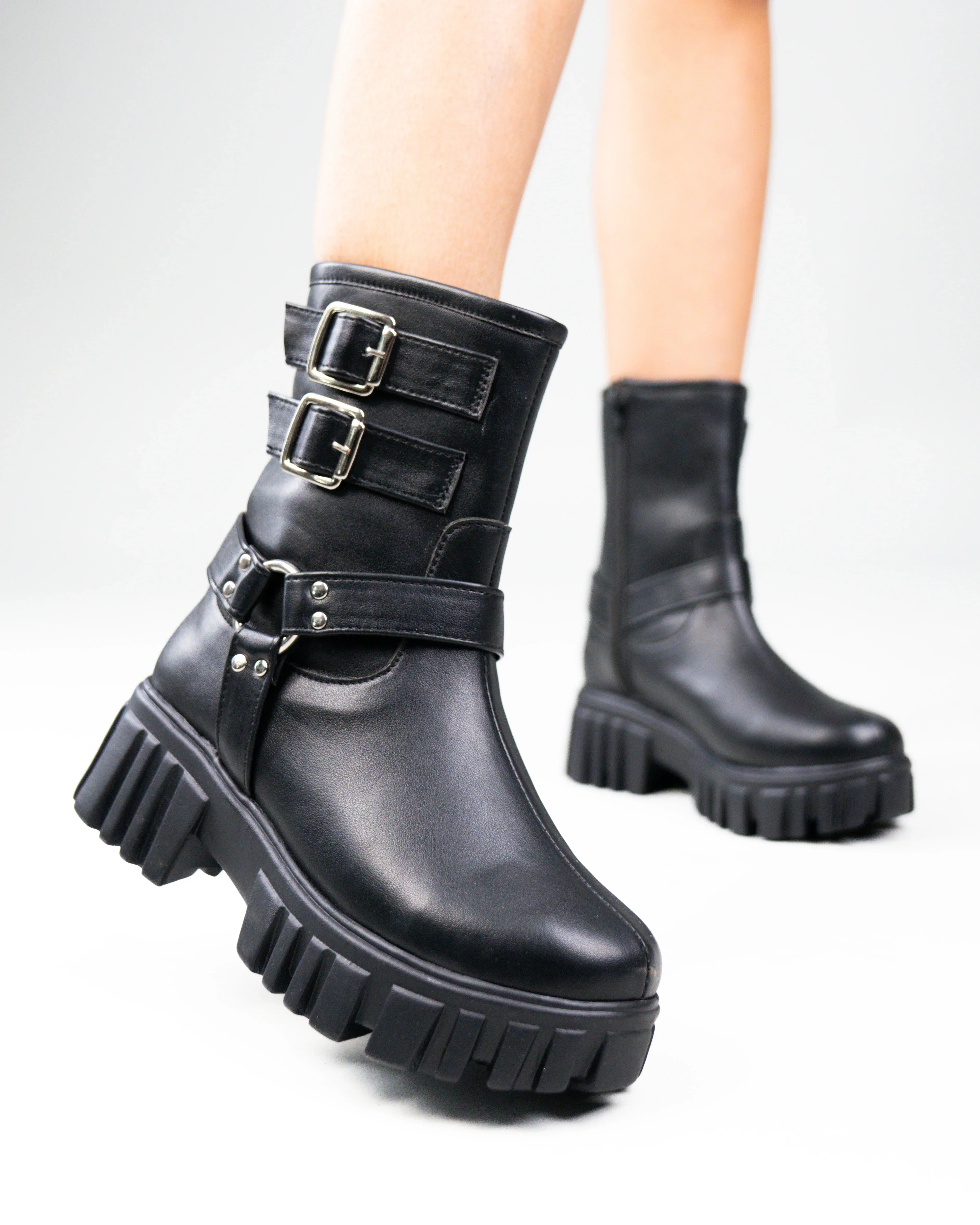 Black Biker Boots with Chunky Platform and Buckle - Image 2