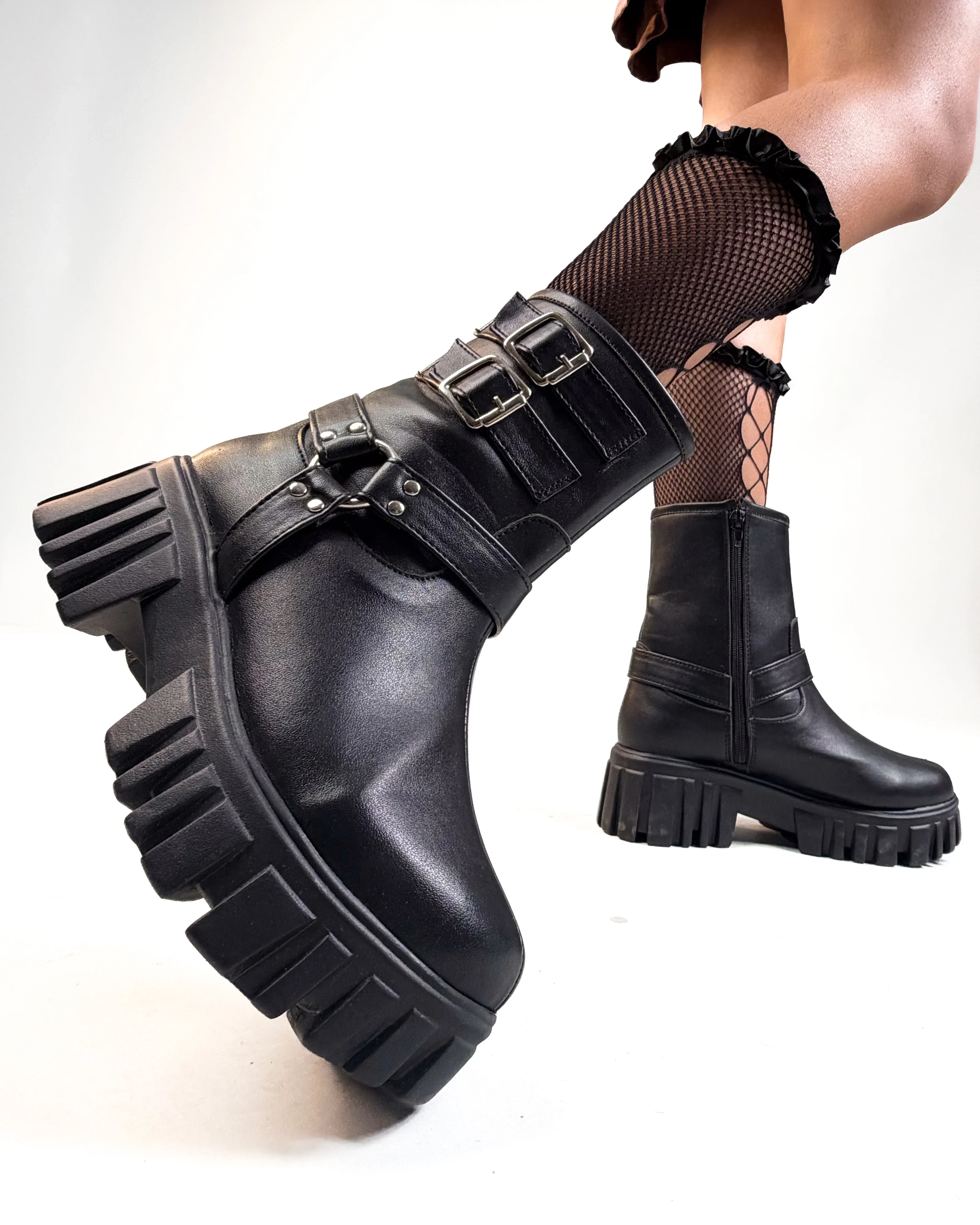 Black Biker Boots with Chunky Platform and Buckle - Image 4