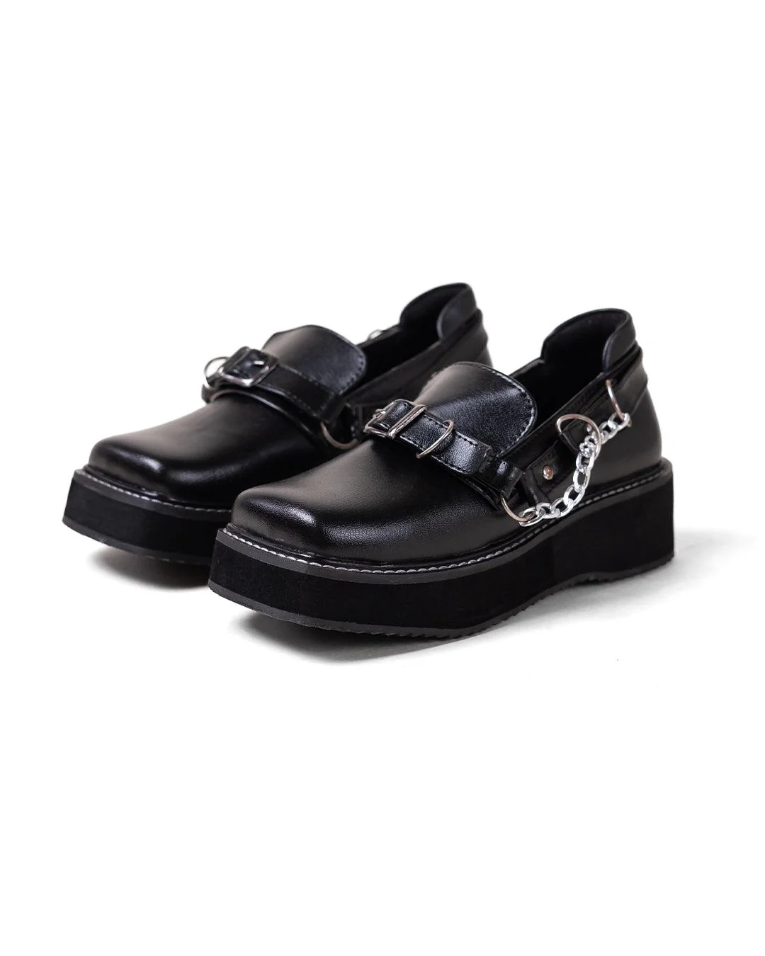 Black Platform Shoes with Buckle and Chain Detail - Image 5