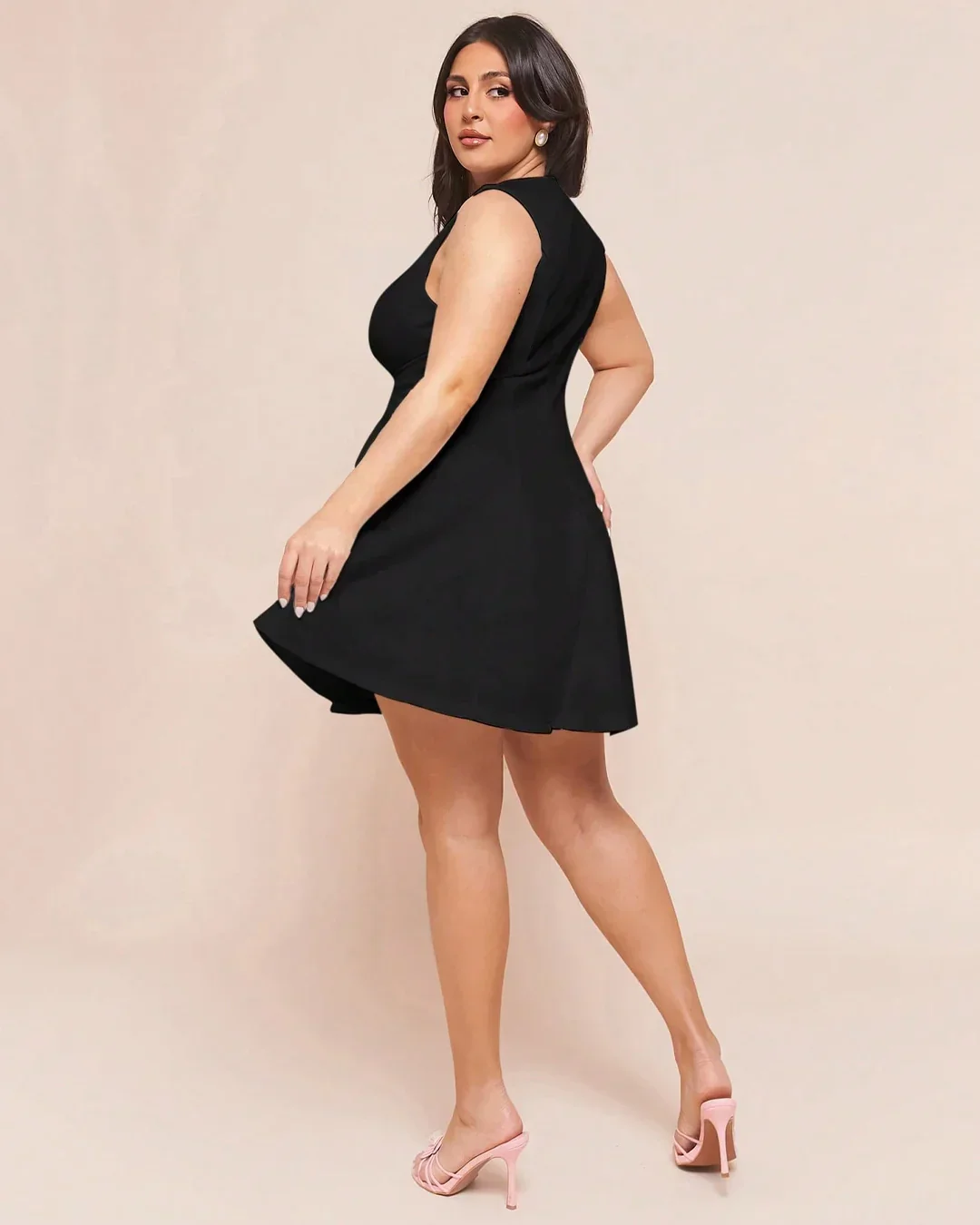 Black Round Neck Sleeveless Black A-Line Mini Dress Curve & Plus - Image 3