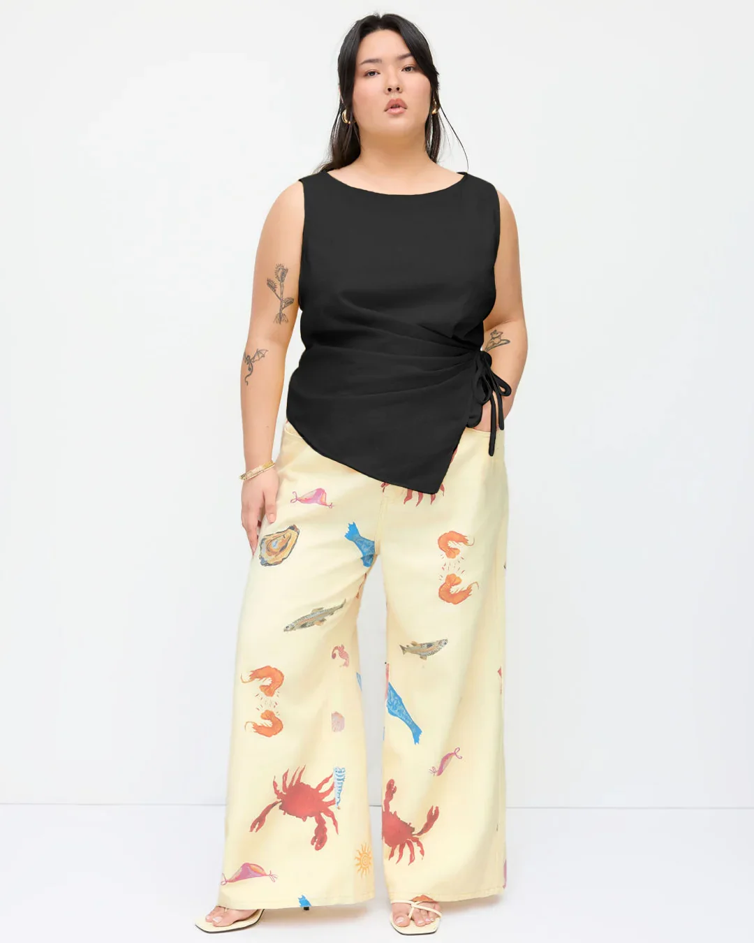 Boat Neck Knotted Ruched Tank Top Curve & Plus in Black - Image 2