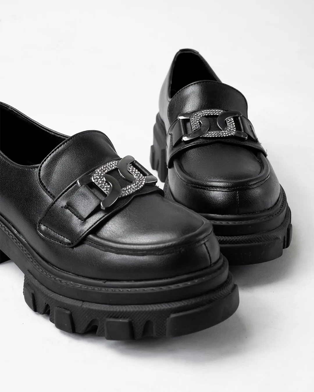 Chunky Buckle Detail Black Loafers - Image 5