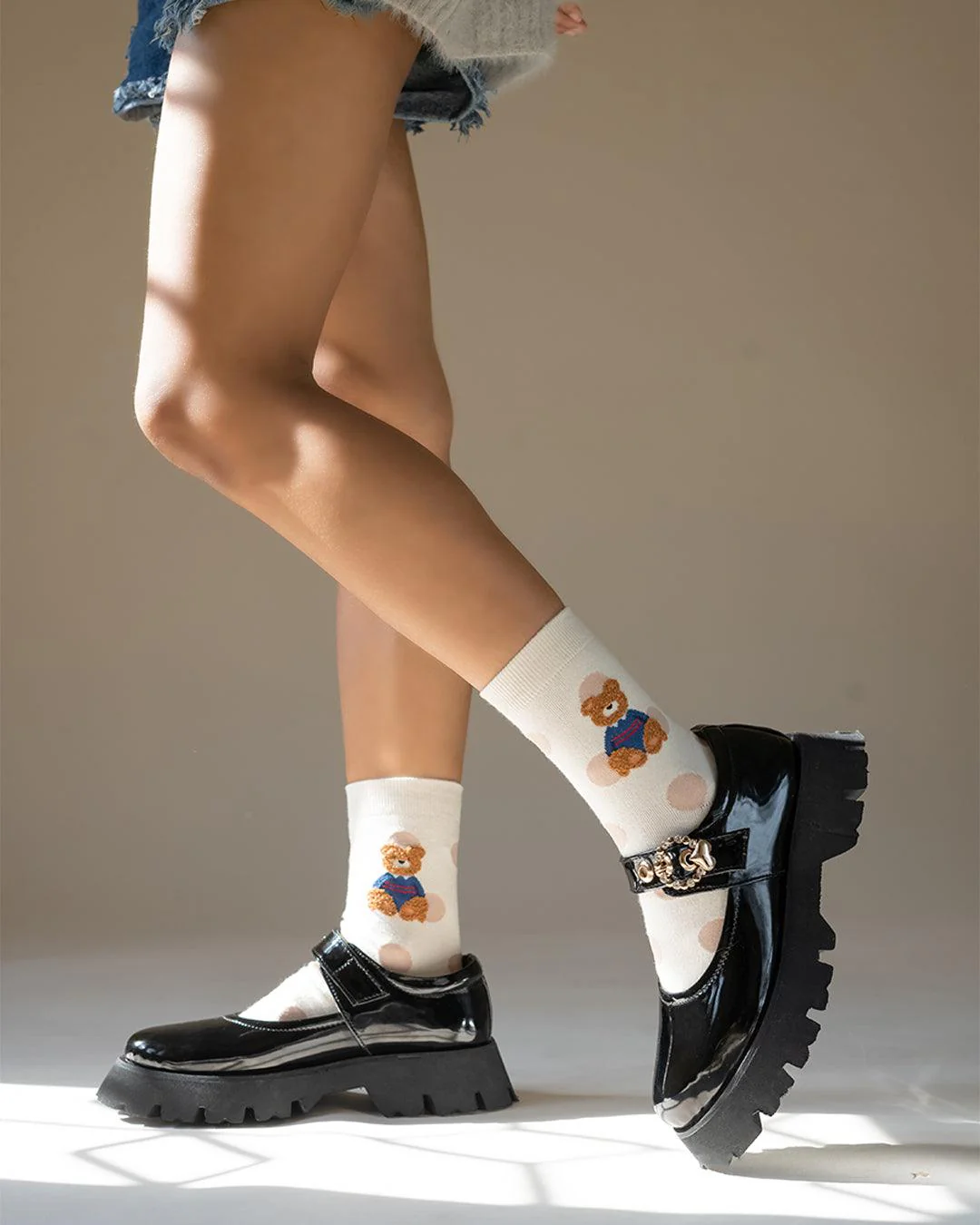 Chunky Platform Shoes with Cute Buckle Detail