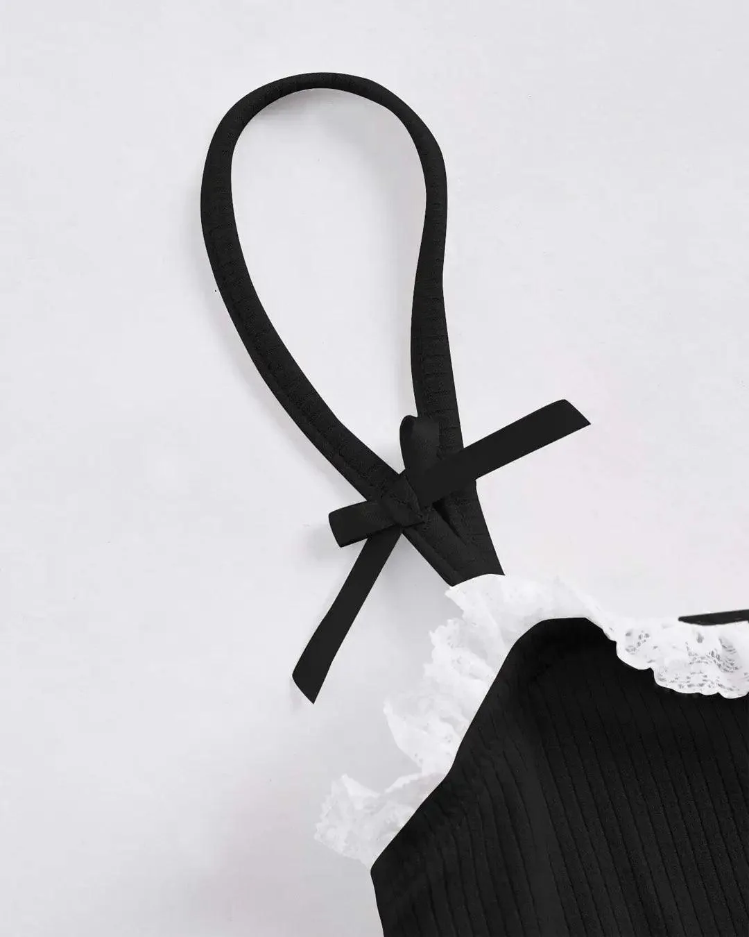 Contrast Lace Bow Front Black Cami Top - Image 3