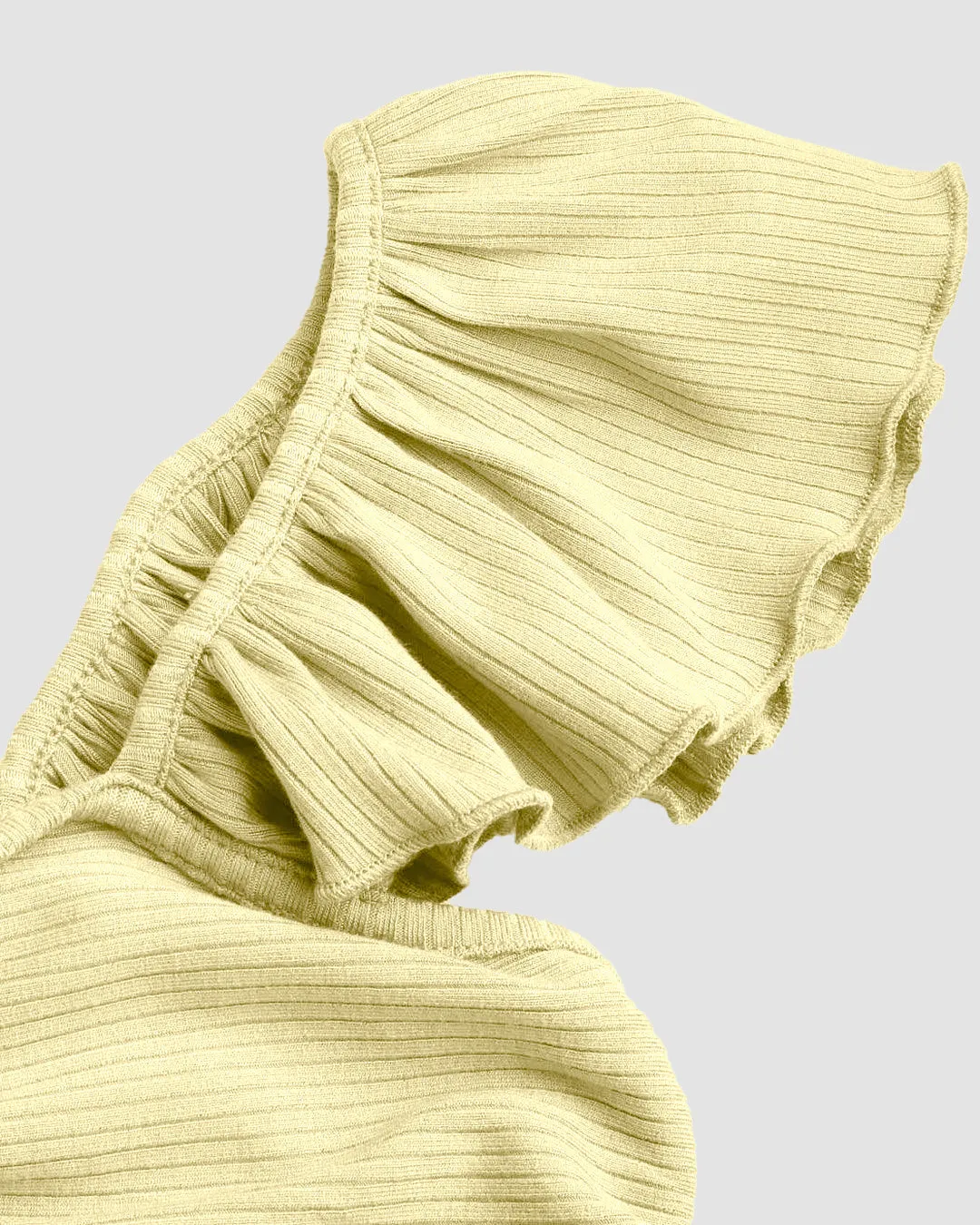 Cropped Vest Ruffle Top In Vanilla - Image 4
