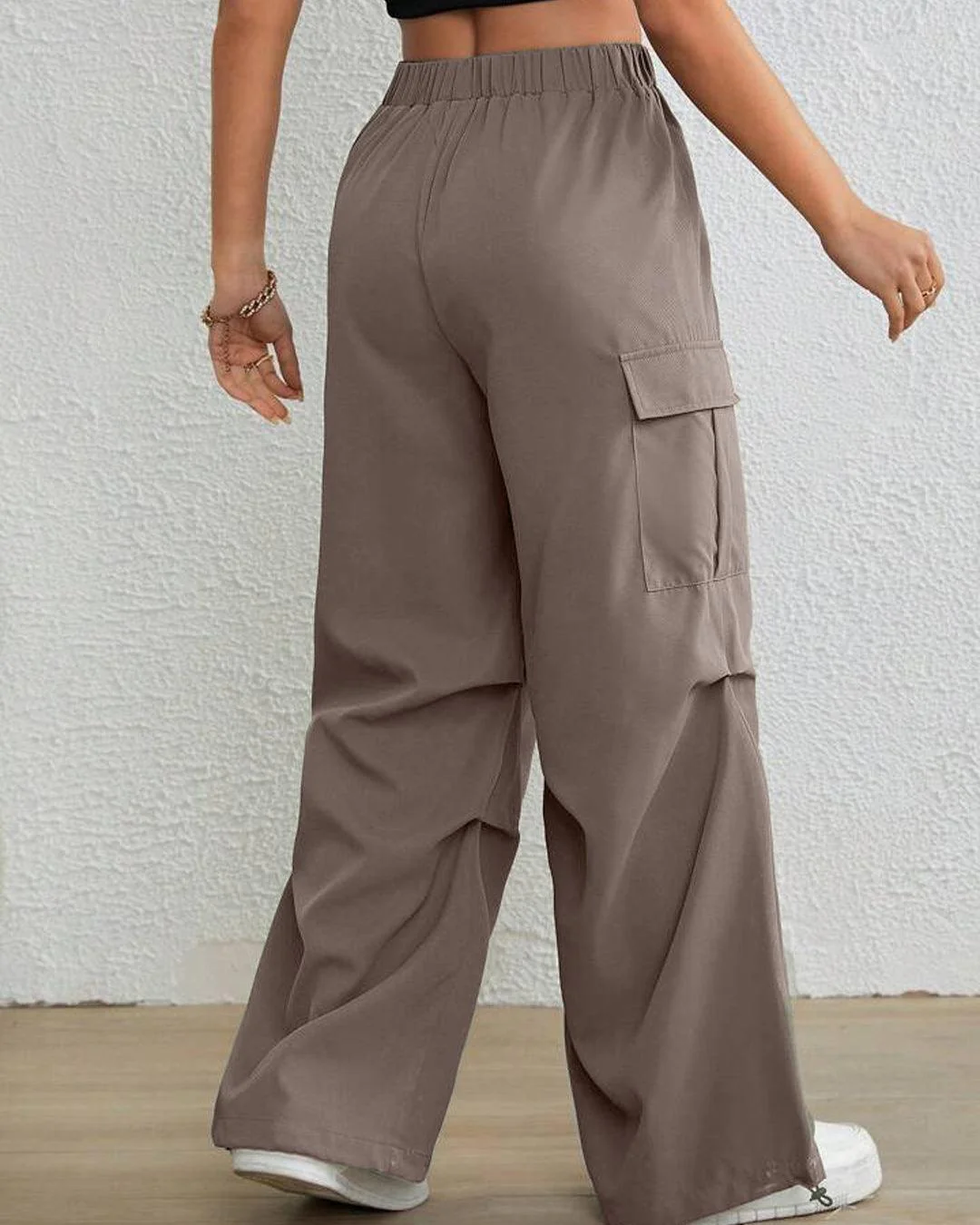 Flap Pocket Side Drawstring Hem Parachute Pants - Image 3
