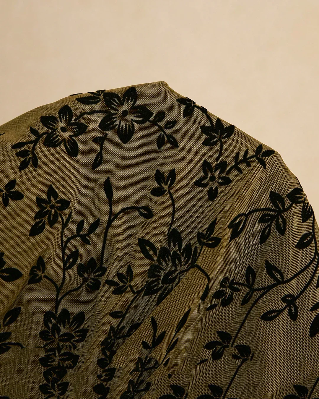 Green Floral Boat Neck Asymmetric Hem Bell Sleeve Top - Image 4