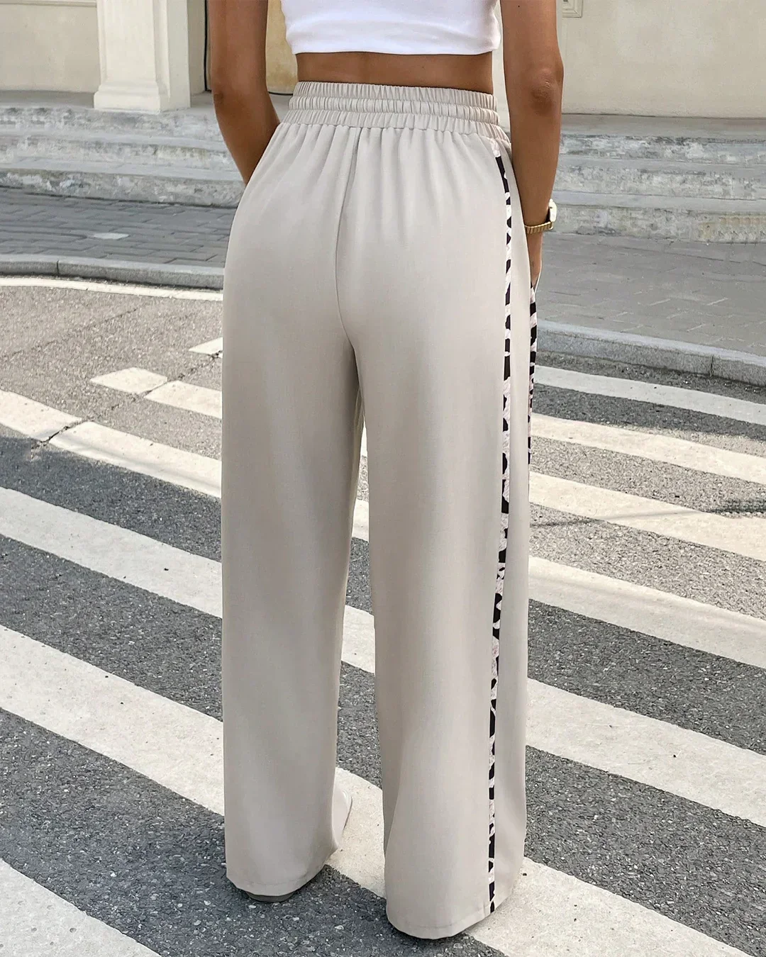 High-Rise Side-Tape Drawstring Wide-Leg Trousers - Image 3