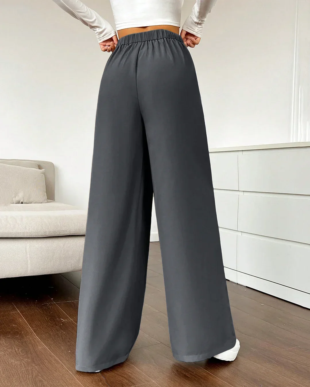 High-Rise Wide-Leg Trousers with Pockets in Dark Grey - Image 4