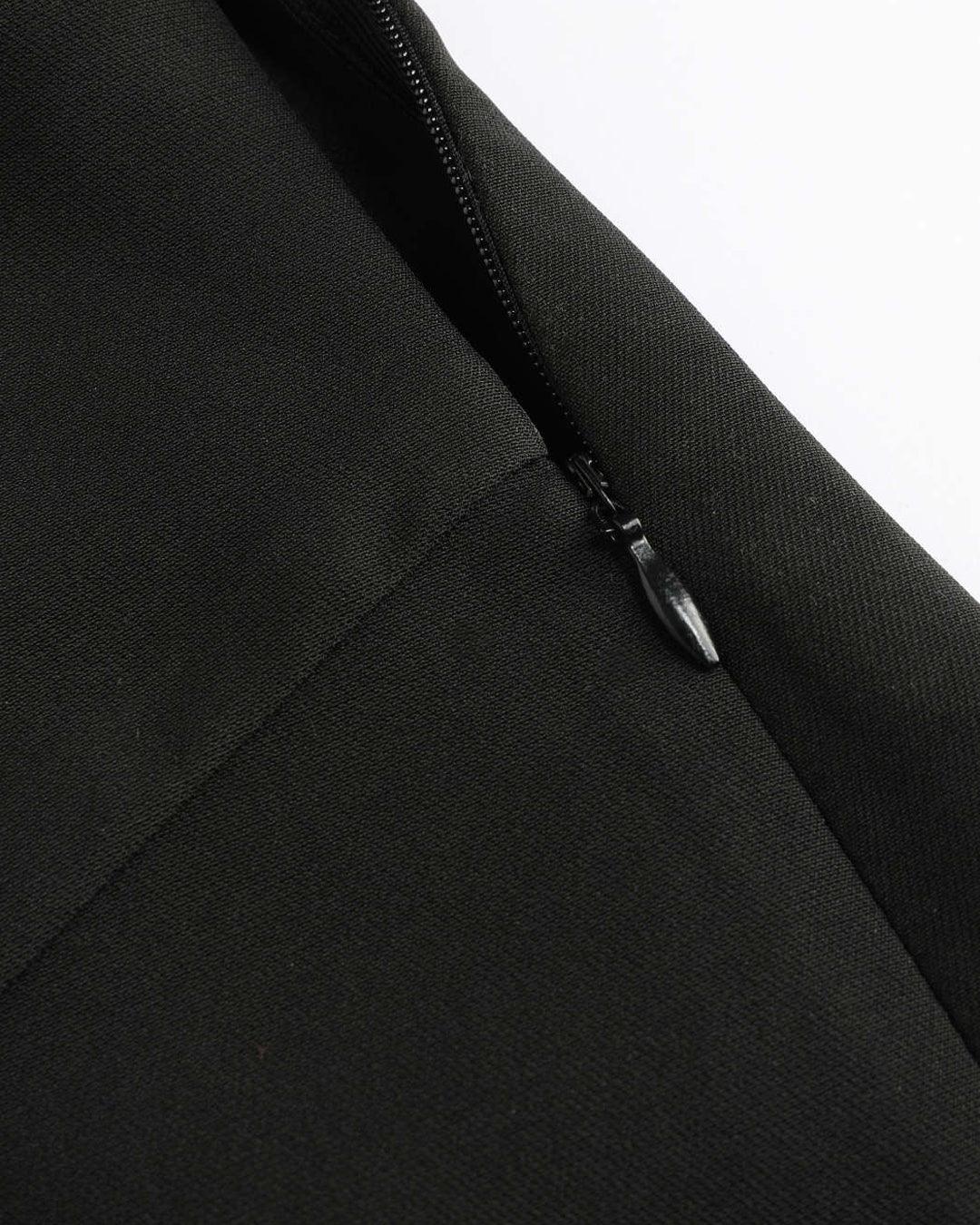 High Waisted Structured Pleated Wide Leg Trousers in Black - Image 4