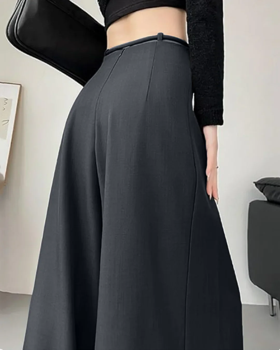 High-Waist Tie-Belt Pleated Wide-Leg Trousers in Dark Grey - Image 3