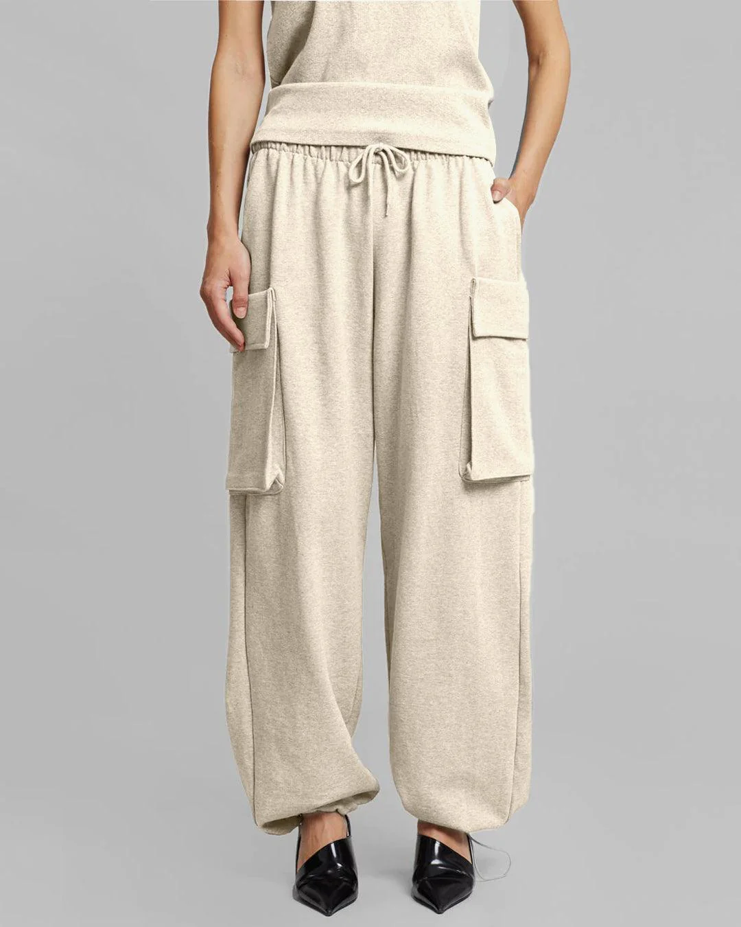 High Waist Wide Balloon Fit Cargo Pants In Off-white - Image 3