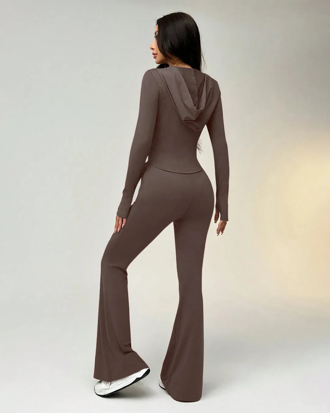 Hugged Fit Sporty Set With Zippered Hoodie In Coca - Image 3