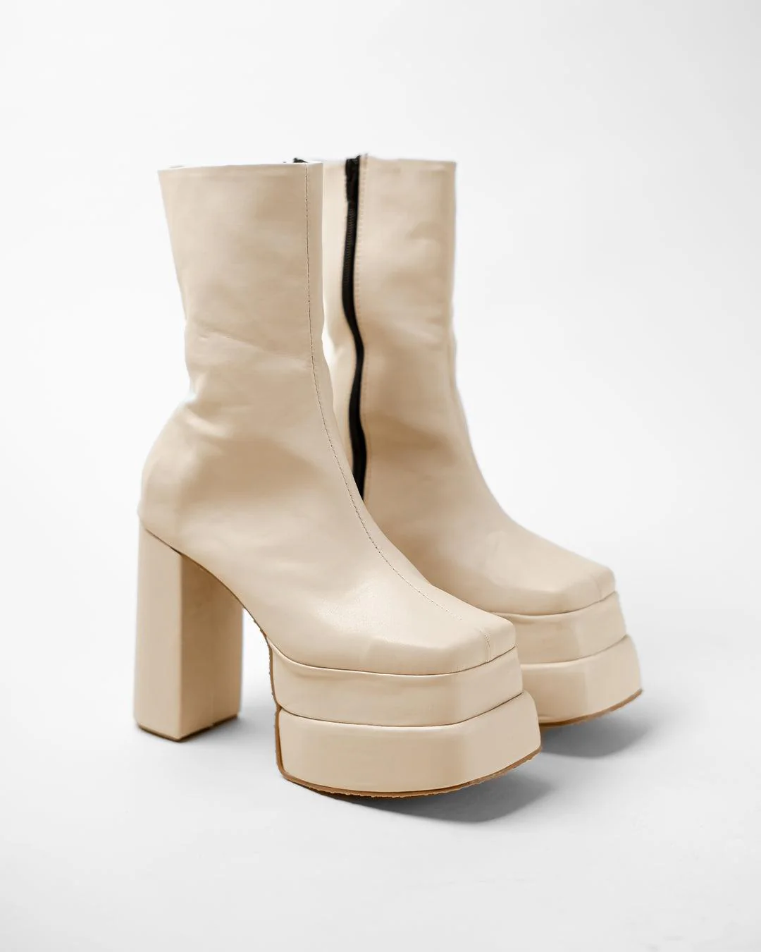 Littlebox Aevitas Platform Boots Offwhite - Image 3