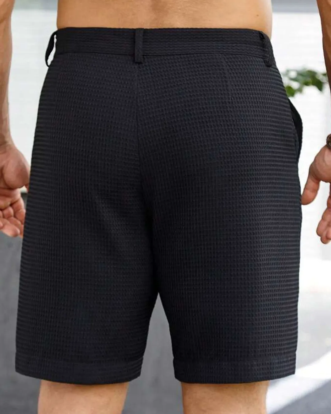 Men Black Pocketed Knit Casual Shorts - Image 2