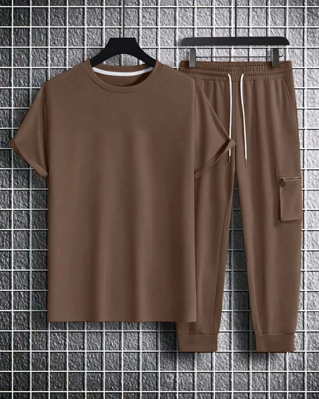 Men Crew Neck Short Sleeve Flap Pocket Drawstring Casual Comfortable Set in Chocolate Brown - Image 6