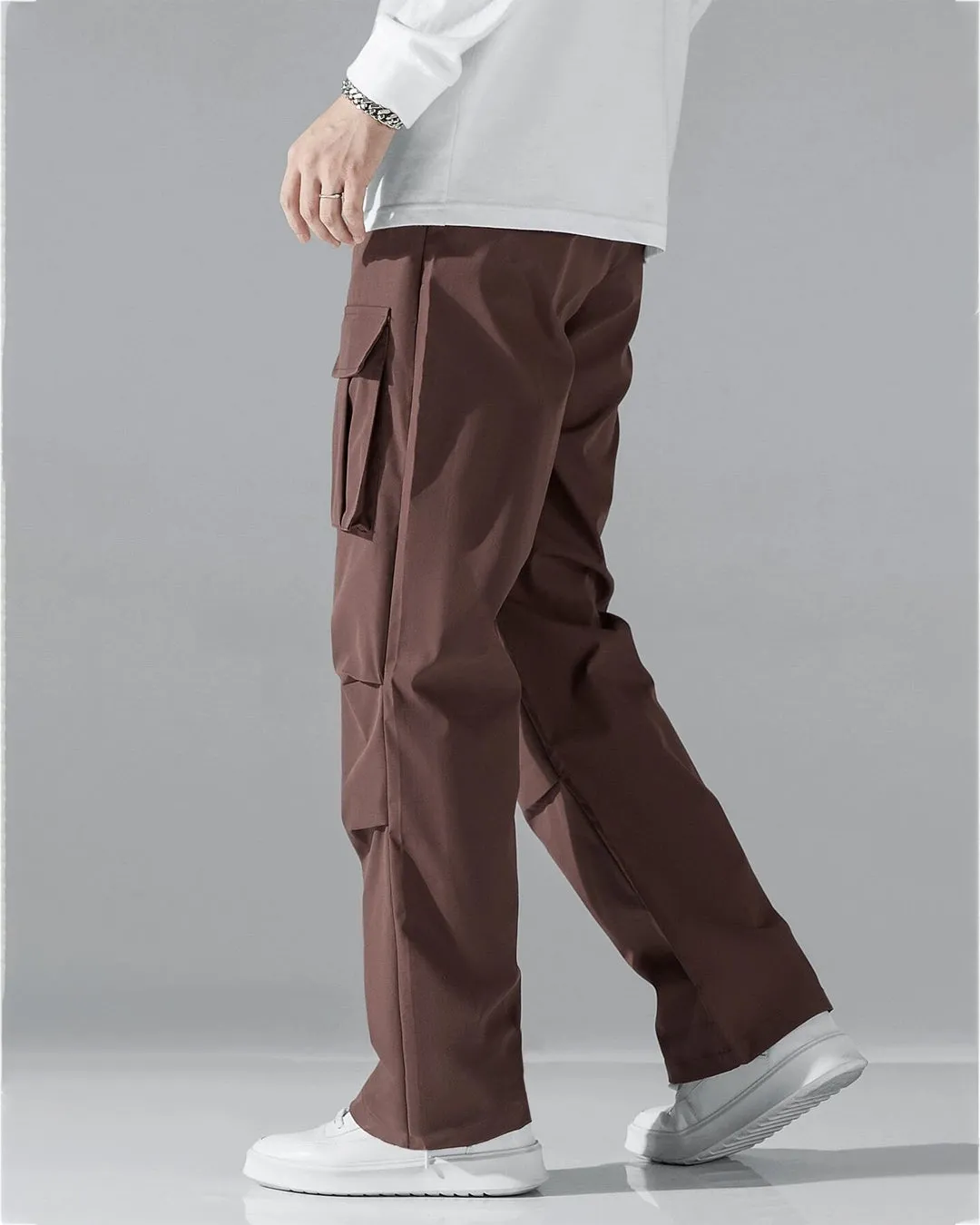 Men Flap Pocket Drawstring Waist Cargo Pants - Image 2