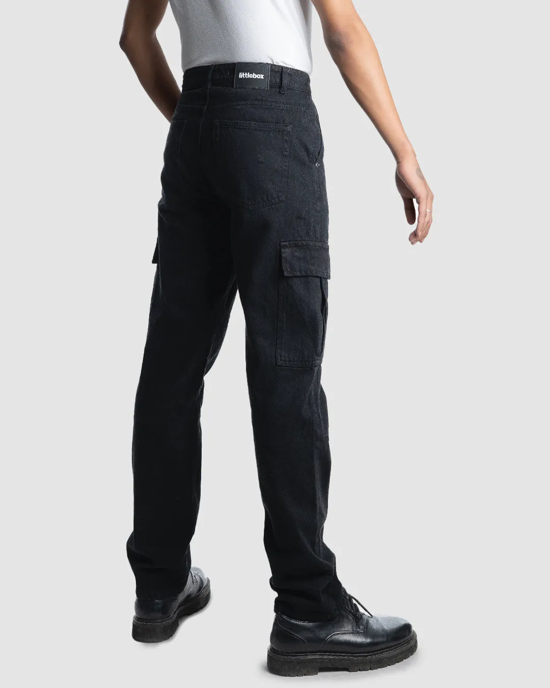 Men High-Rise Low Distress Black Cargo Jeans - Image 2