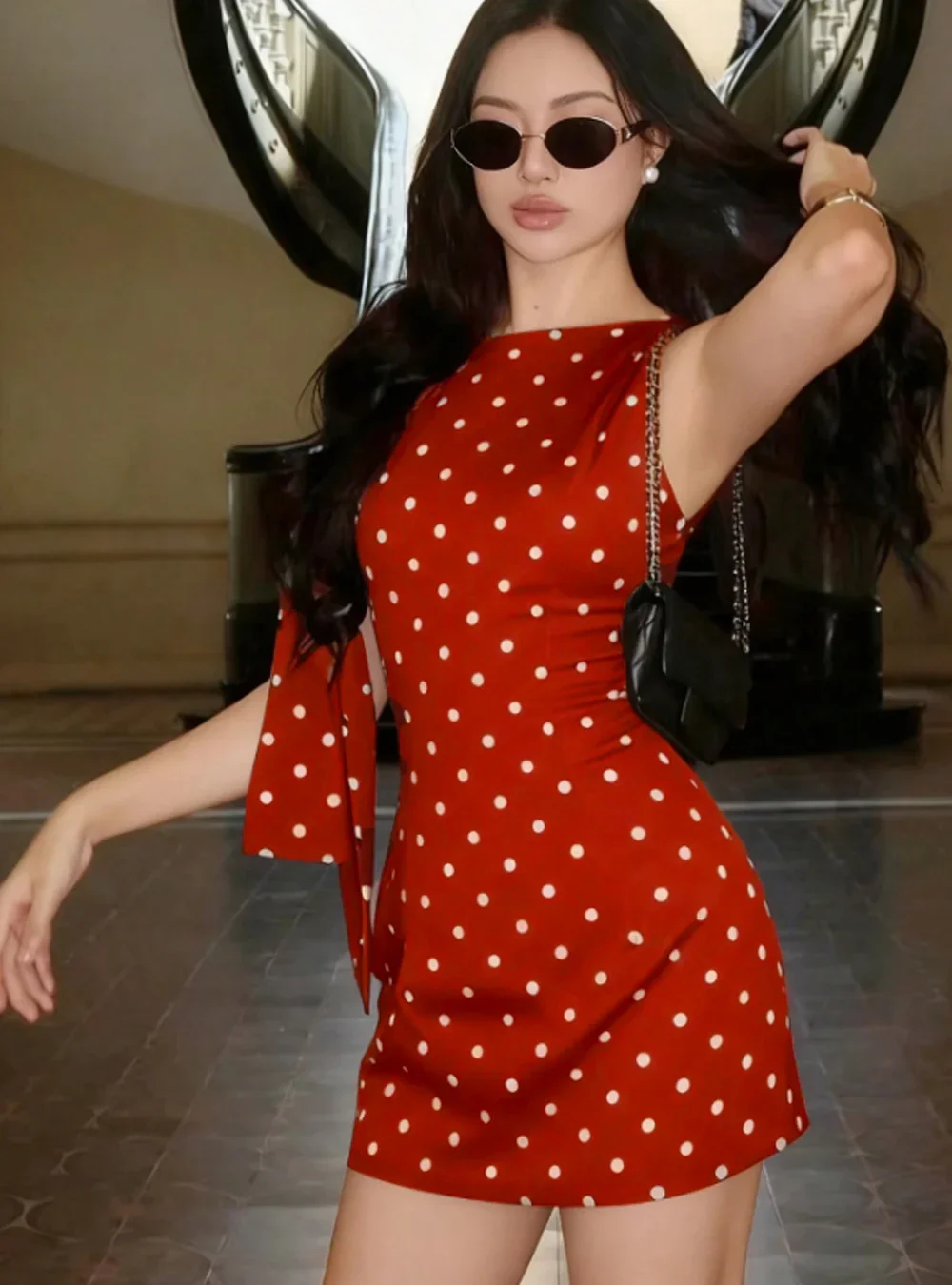 Minimalist Polka-Dot Asymmetric Shoulder Bodycon Mini Dress