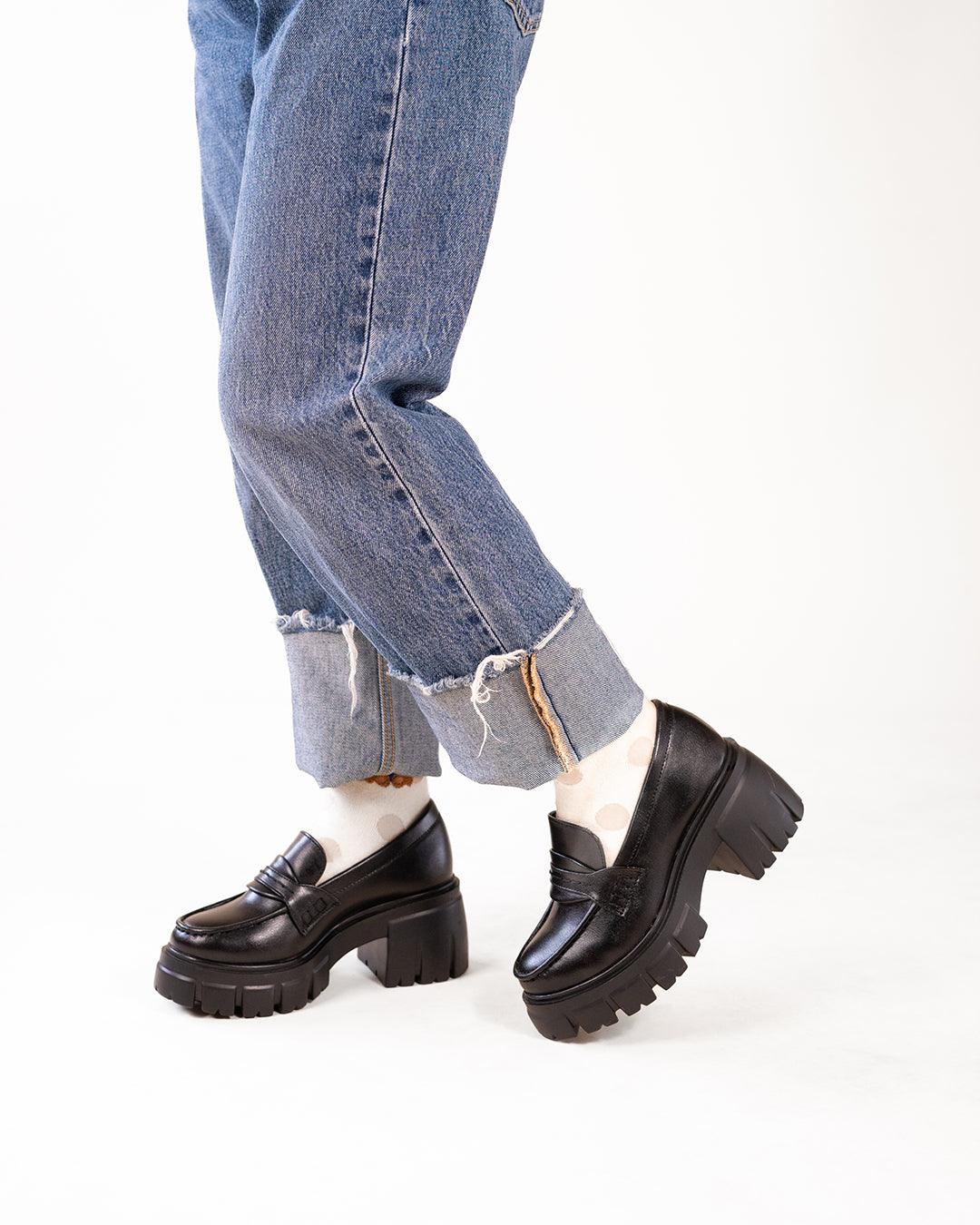 Off Duty Aesthetic Chunky Black Trending Loafers - Image 7