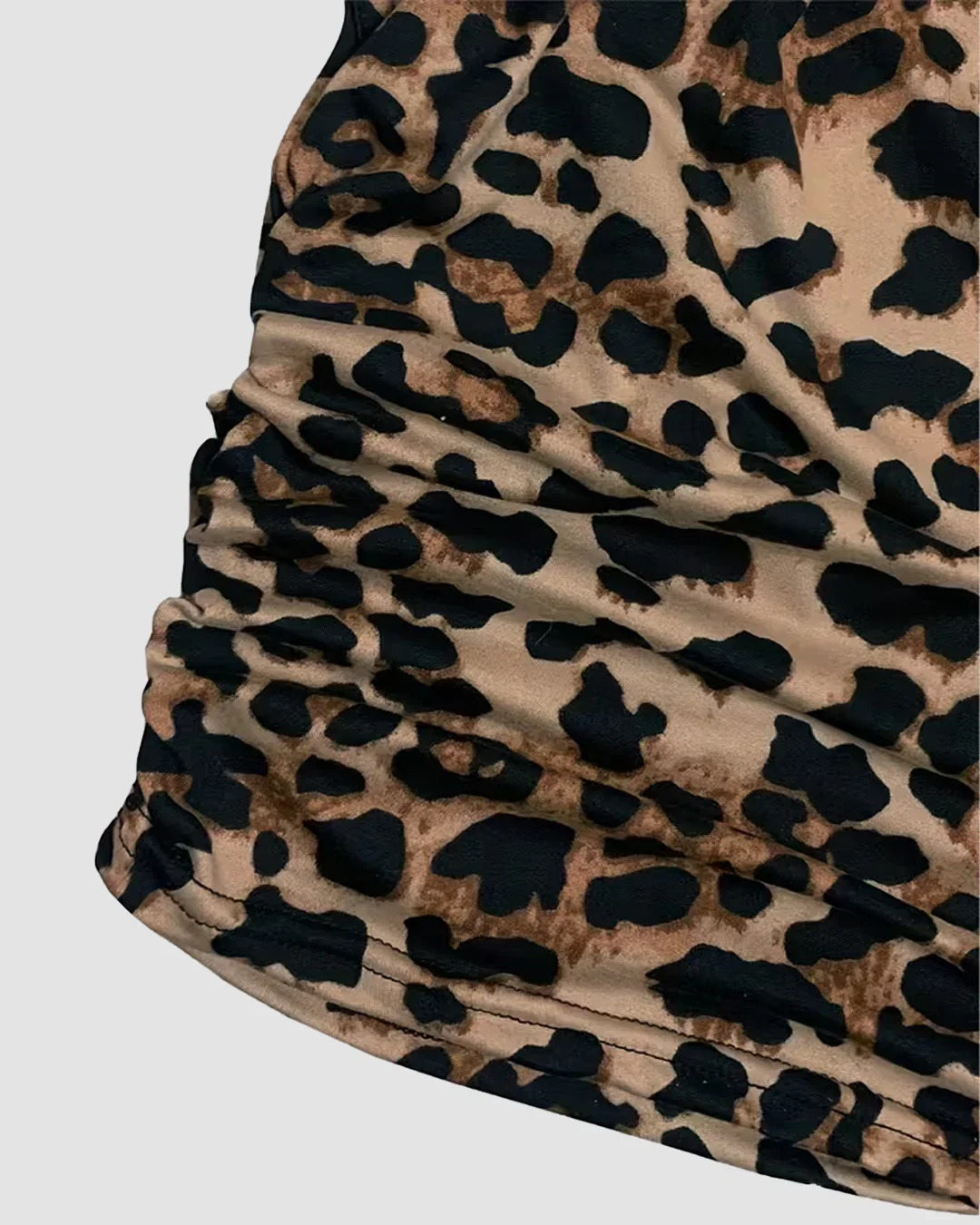 Off-Shoulder Leopard Print Fitted Stylish Draped Design Top - Image 3