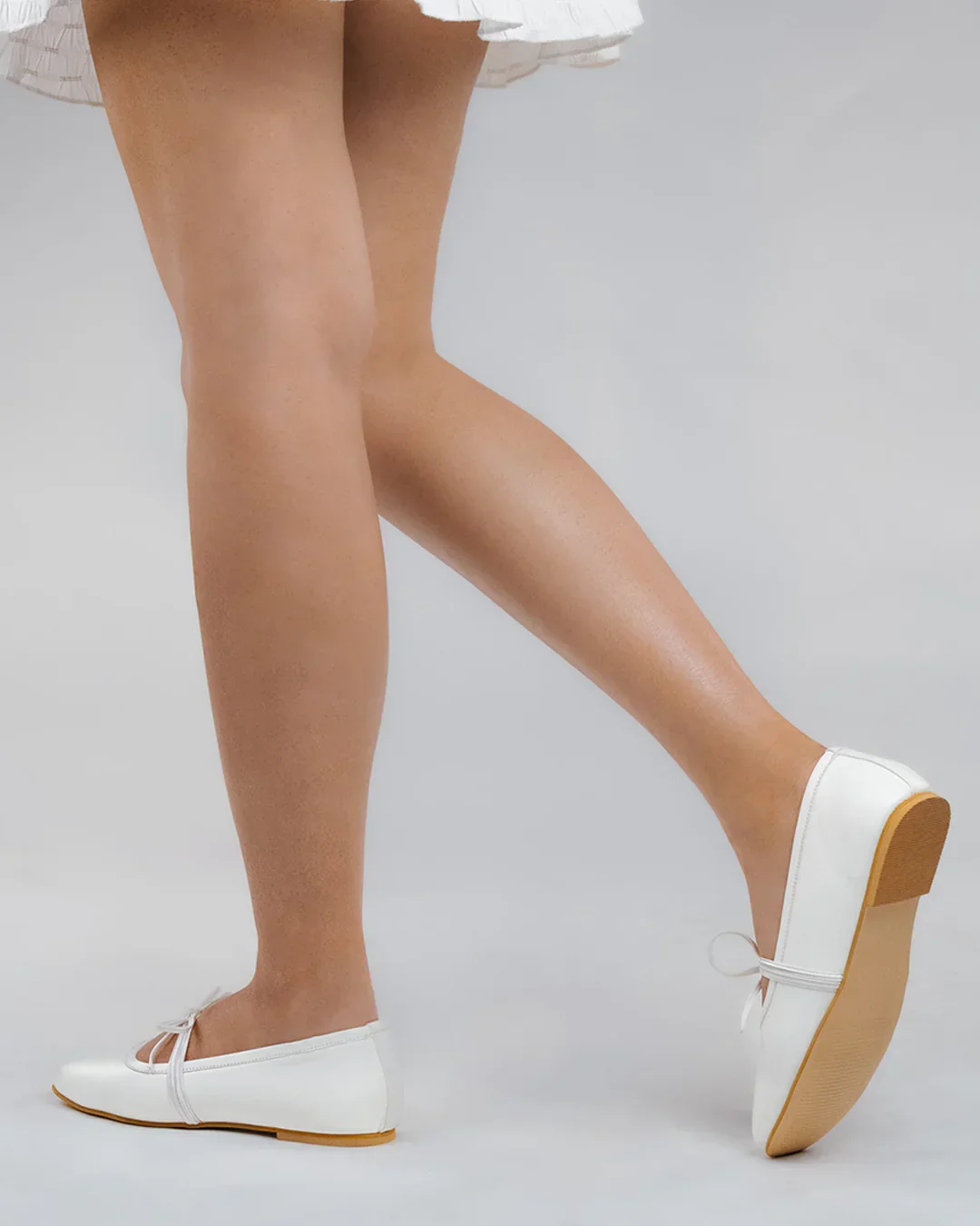 Round Toe Mary Jane Ballet Flats in White - Image 5