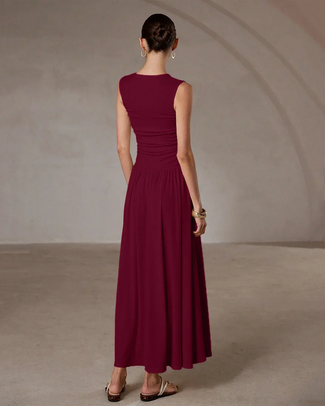 Ruched Waist Sleeveless Burgundy Maxi Dress - Image 3