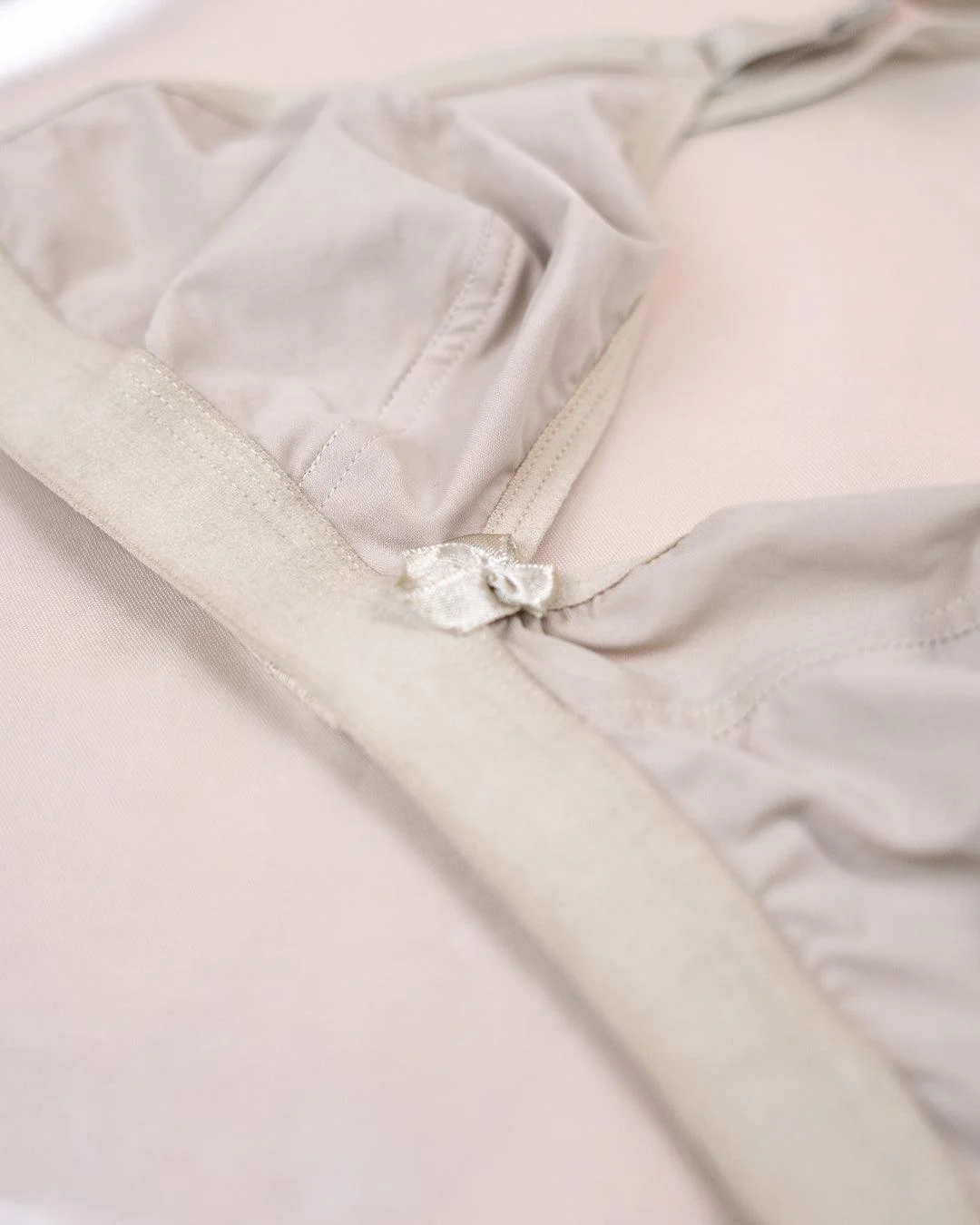 Set : Seamless Bra & Panty - Image 3