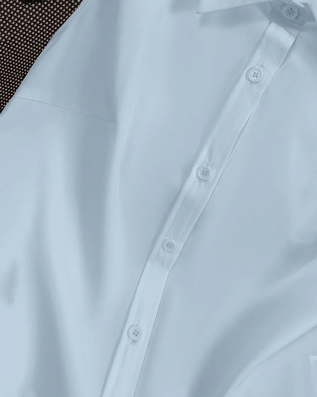 Sleeveless Button Down Collared Shirt in Sky Blue - Image 3
