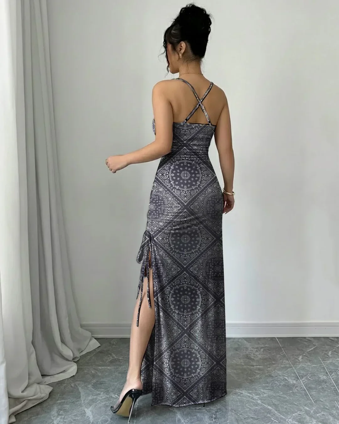 Sleeveless Printed Long Bodycon Dress - Image 2
