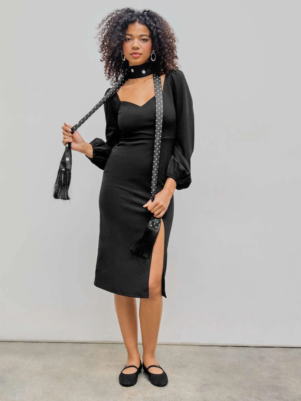 Solid Sweetheart Neck Lantern Sleeve Side Slit Dress In Black - Image 3