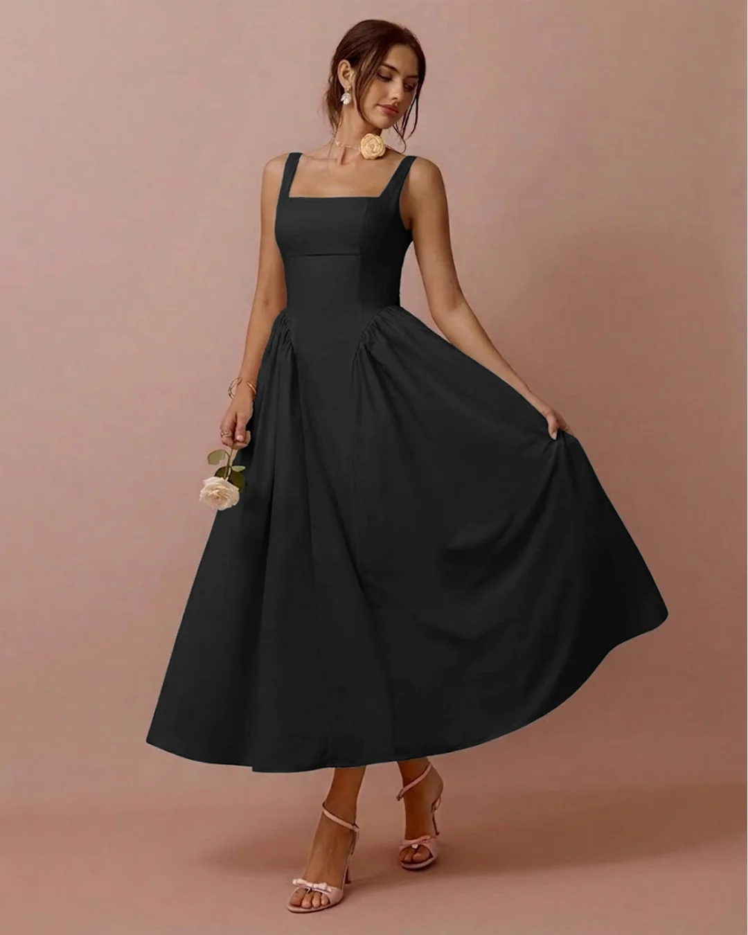 Square Neck Pleated Sleeveless V Waist Dress in Black - Image 3