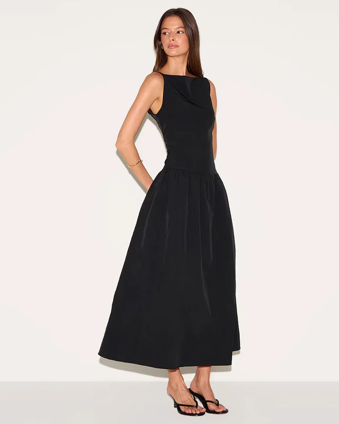 Square Neck Sleeveless Fit & Flare Maxi Dress in Black - Image 3