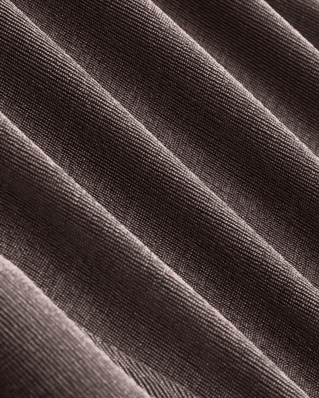 Stand-Collar Pleated Slit Coco Brown Dress - Image 3