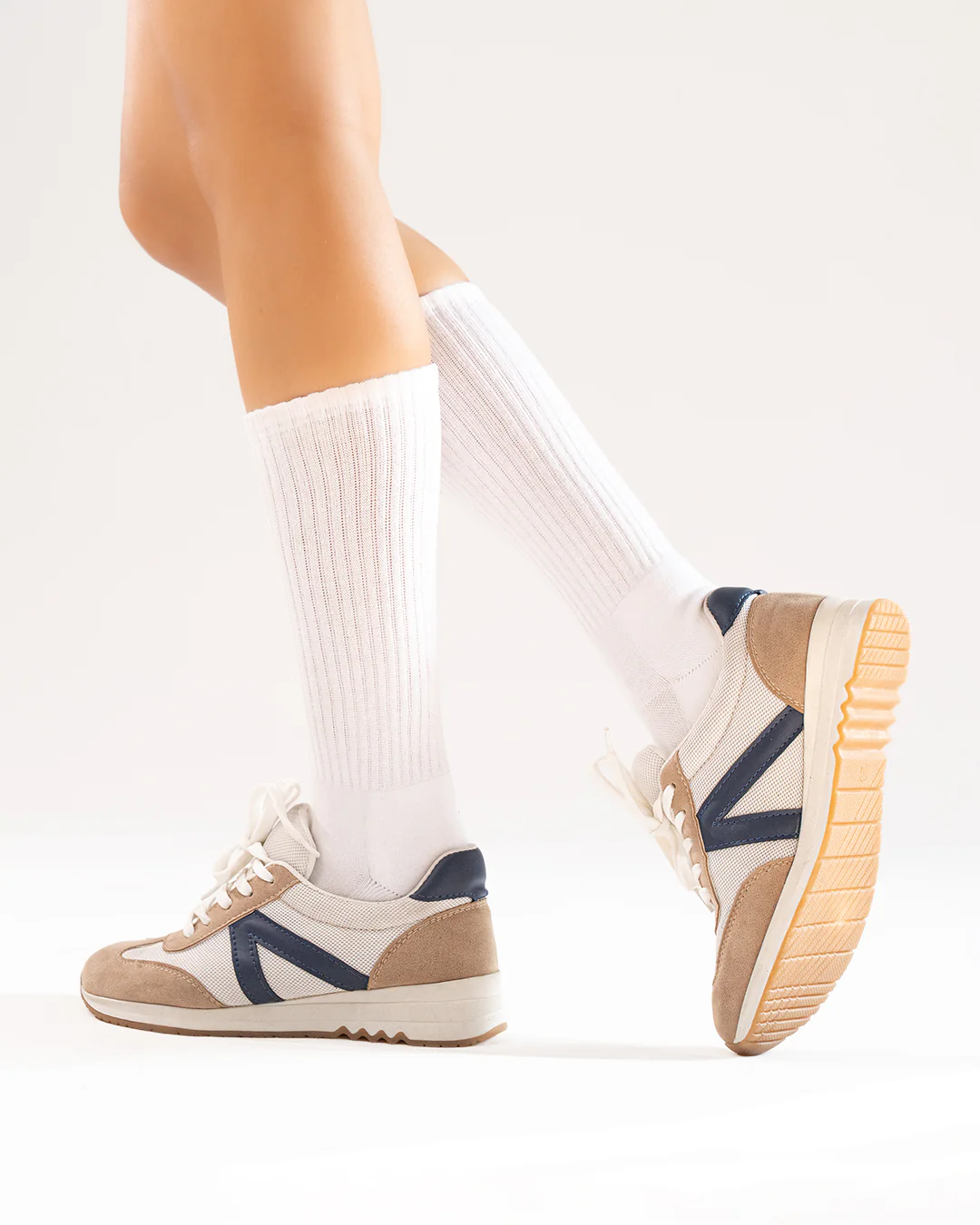 Streetwear Strip Sneakers in Brown - Image 5