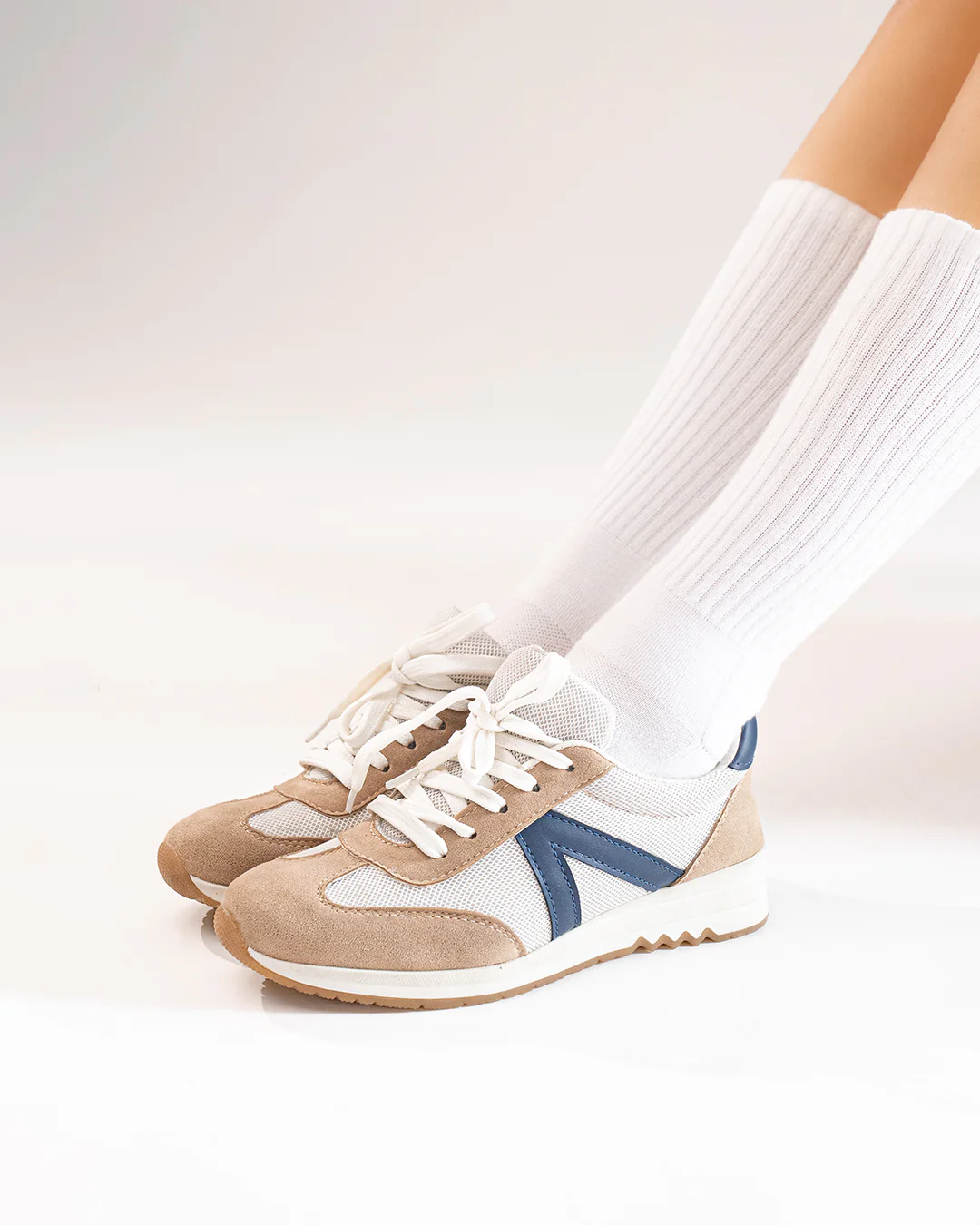 Streetwear Strip Sneakers in Brown - Image 6