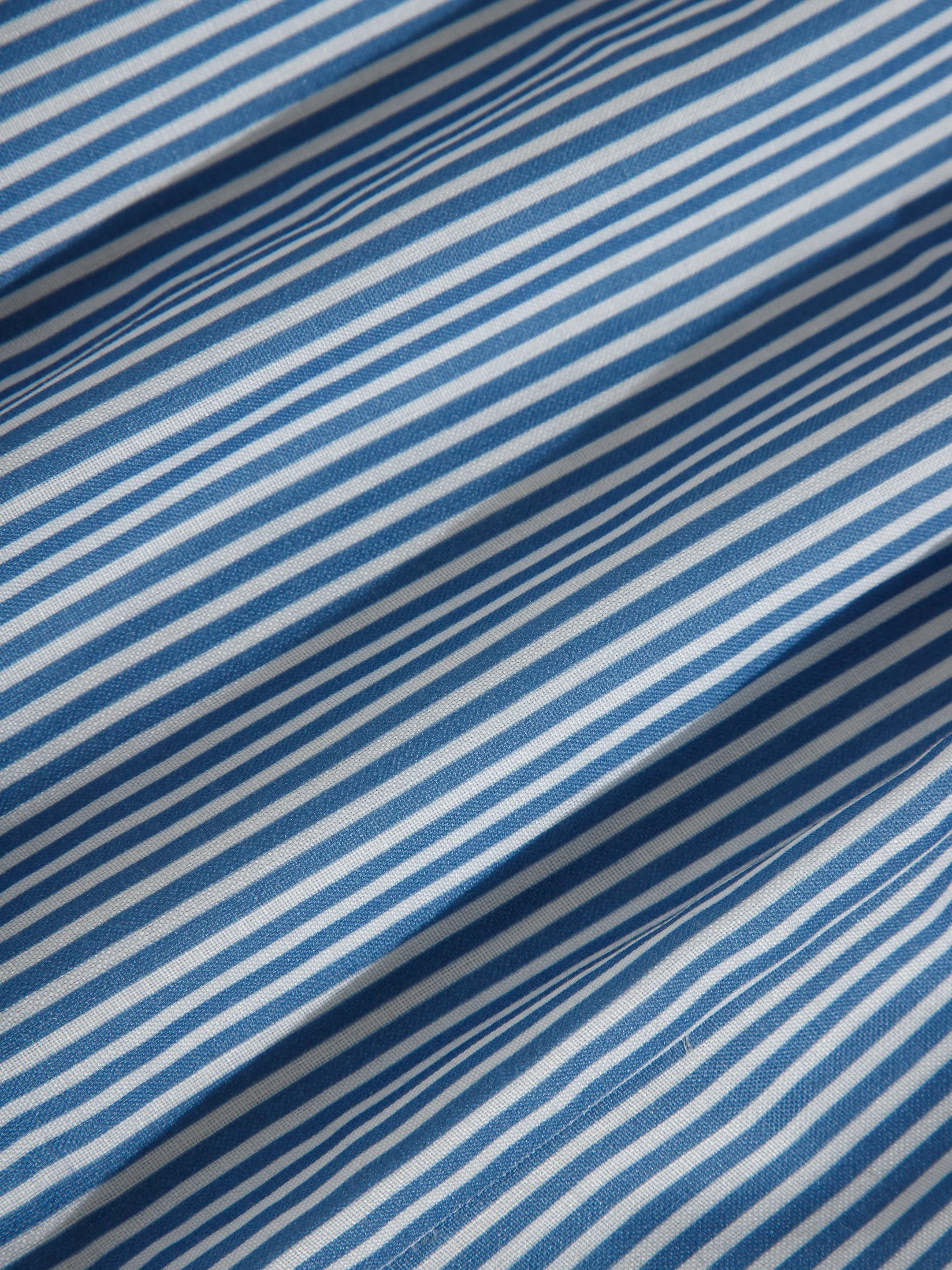 Striped Sleeveless Crop Top with Square Neckline - Image 3
