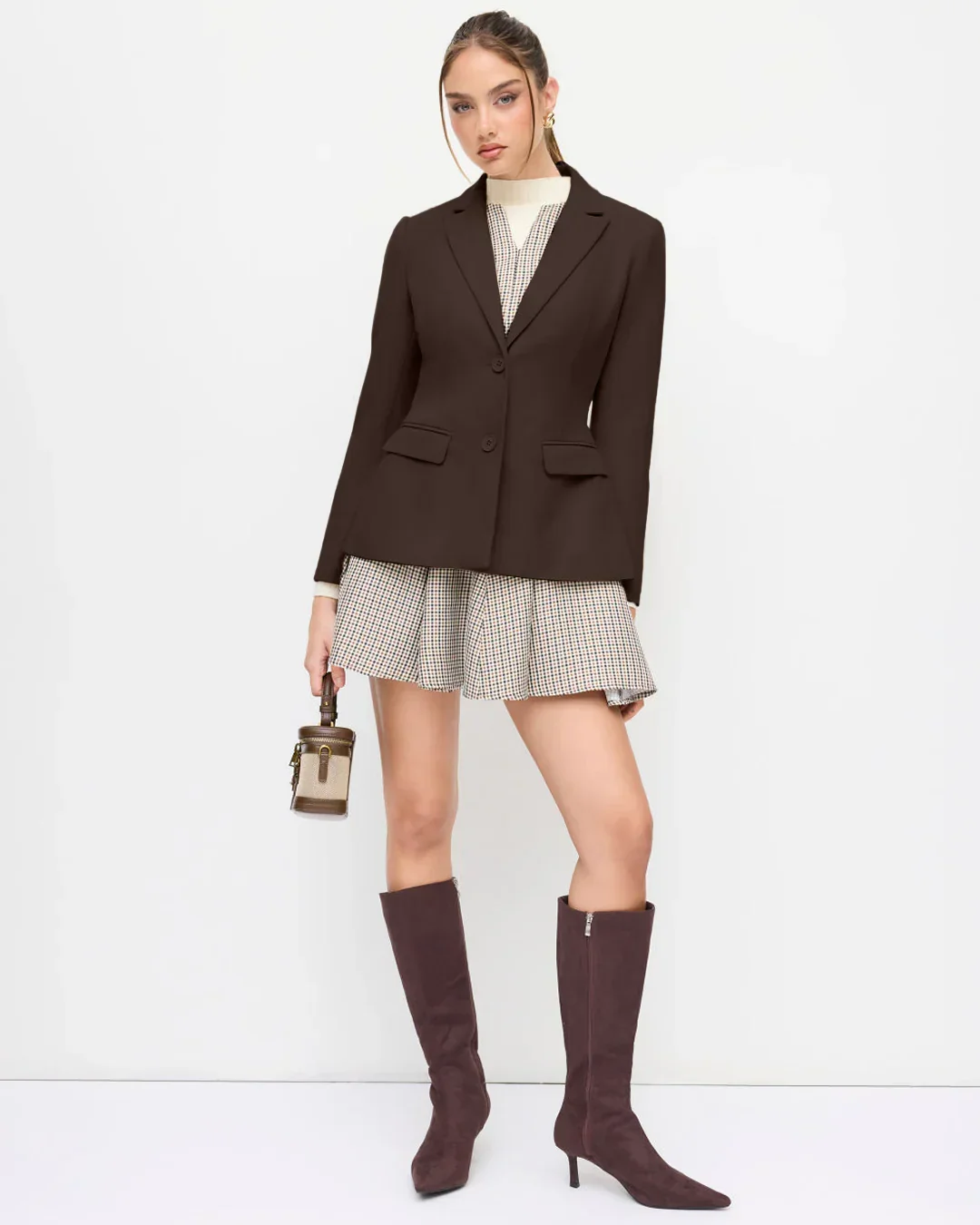 Structured Collared Buttoned Blazer in Coco - Image 2