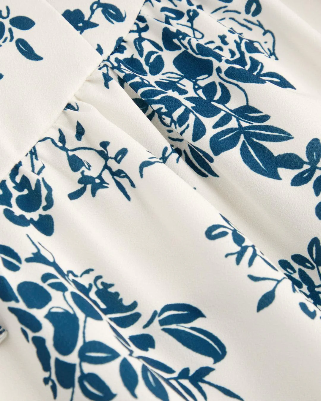 Sweetheart Neckline Floral Knotted Mini Dress - Image 3