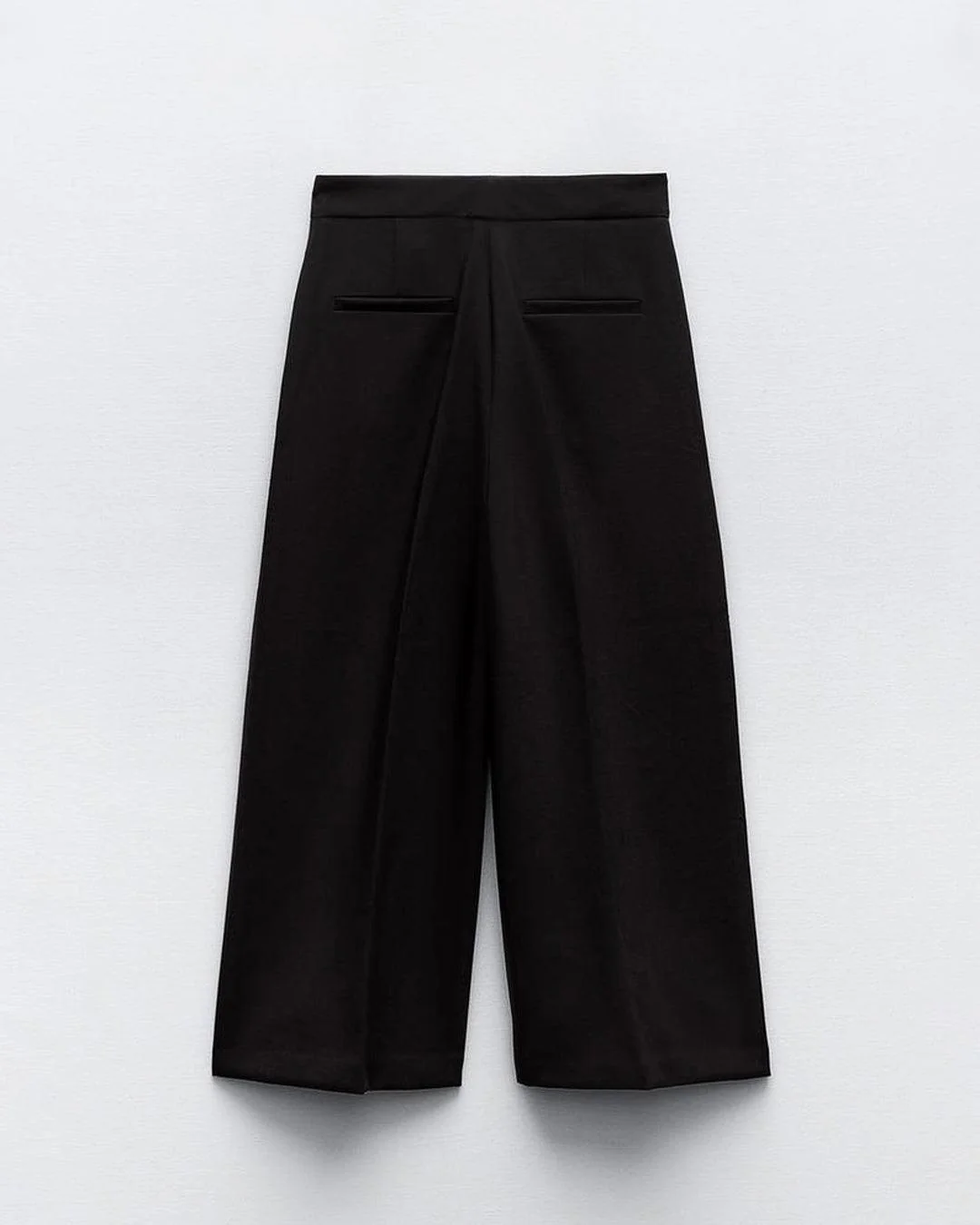 Two Piece Set : Tailored Bandeau Button Detail Top & High Waist Culotte Trouser In Black - Image 5
