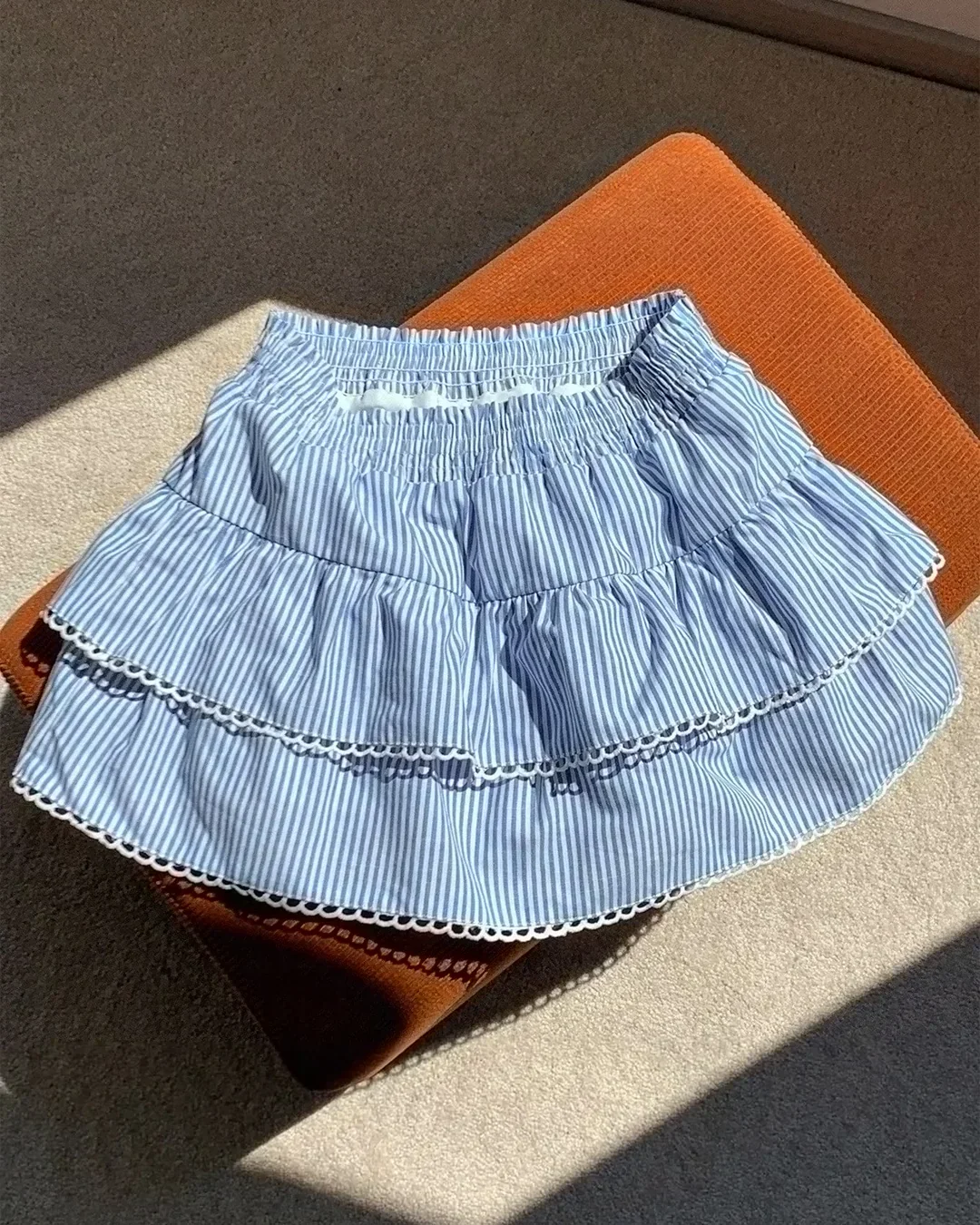 Tiered Ruffle Striped Mini Skirt with Elastic Waist - Image 2