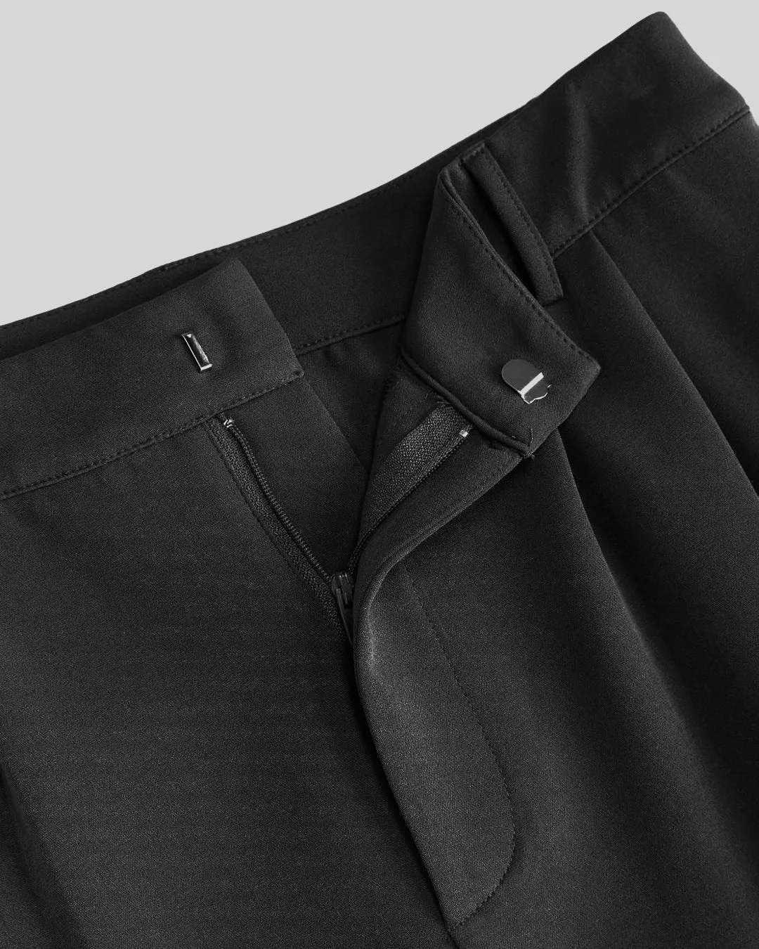 Trending Cargo In Black With Pockets - Image 3