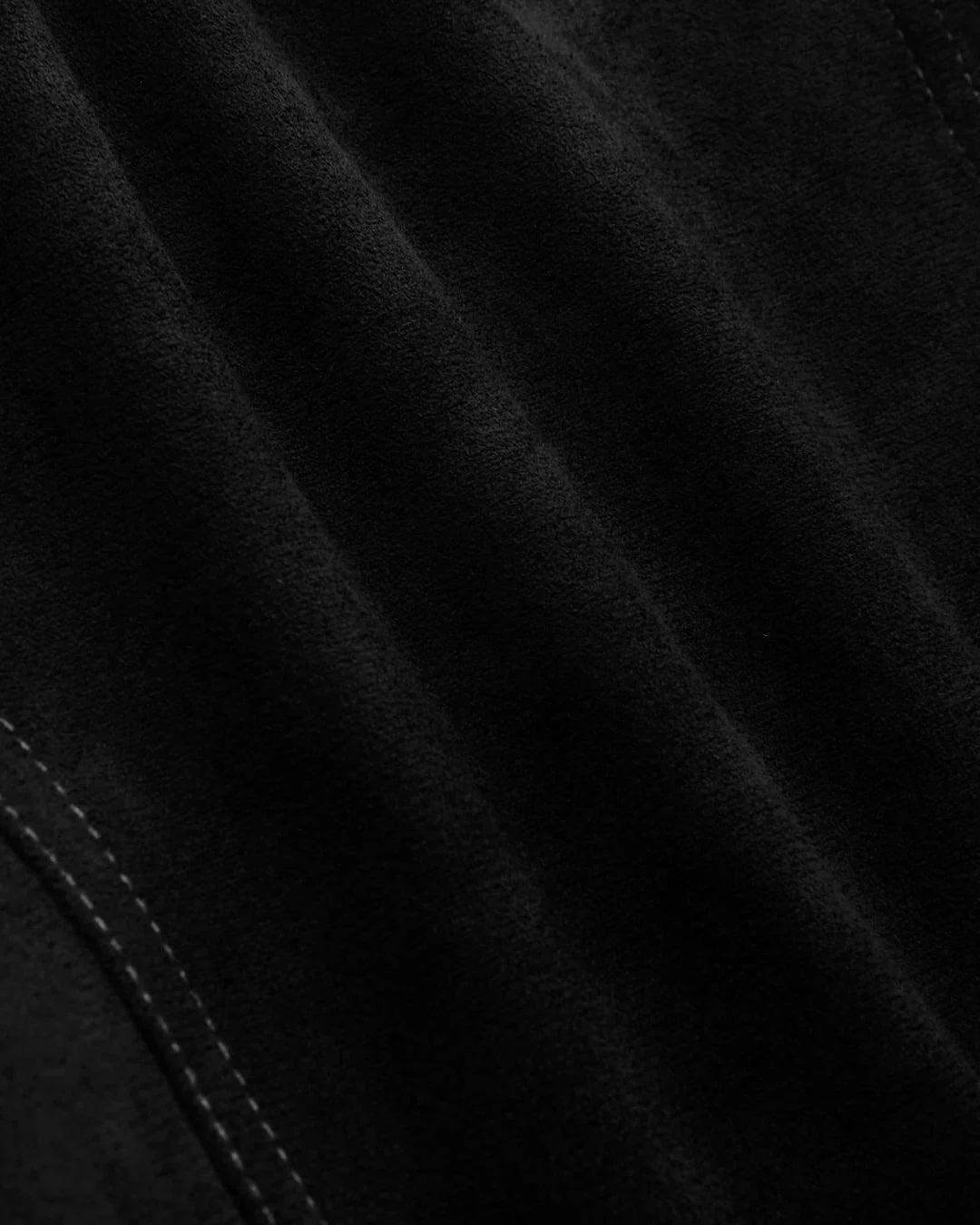 V-neck Solid Button Pocket Vest In Black - Image 3