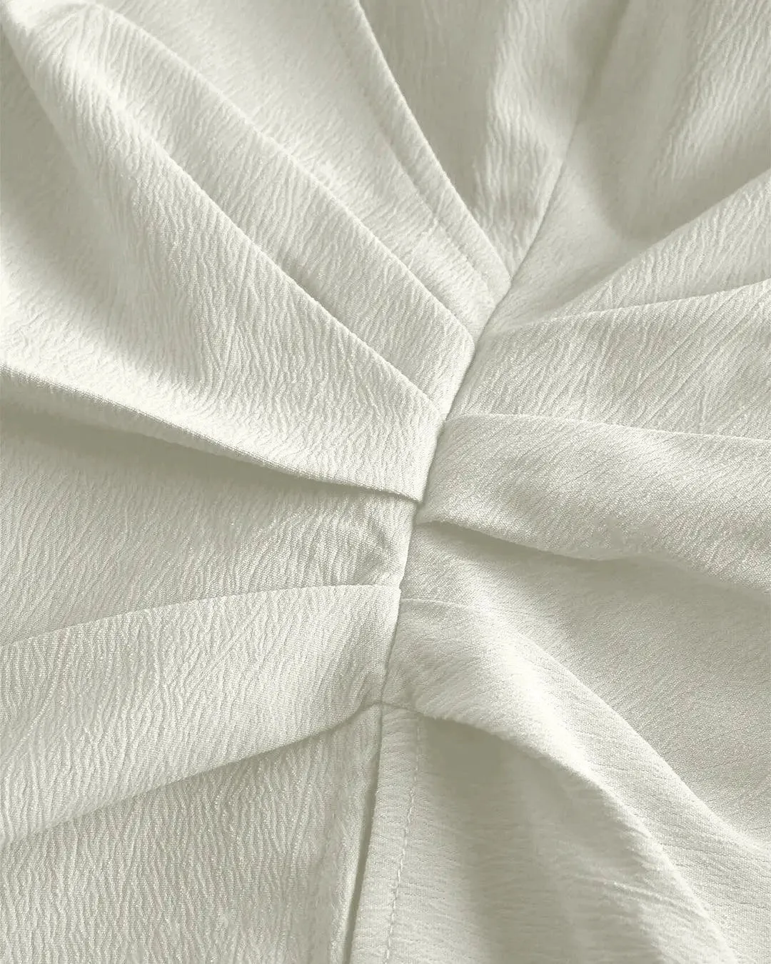 Formal Collared Neck Wrap Style Full Sleeve Shirt in White - Image 4