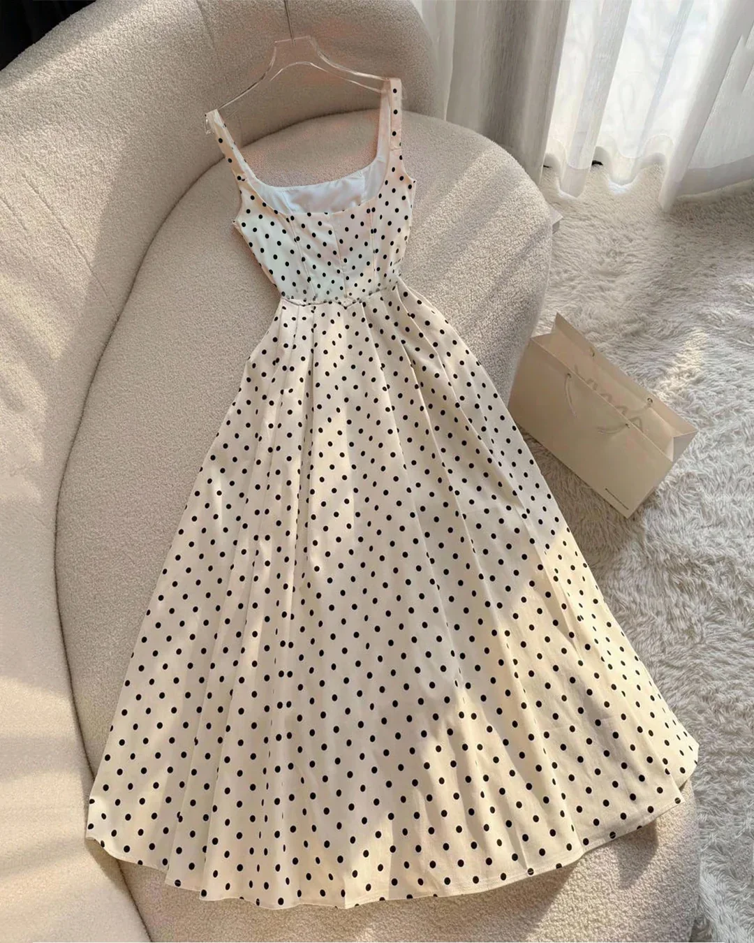 Vintage-Inspired Polka Dot Fit and Flare Midi Dress in White - Image 3