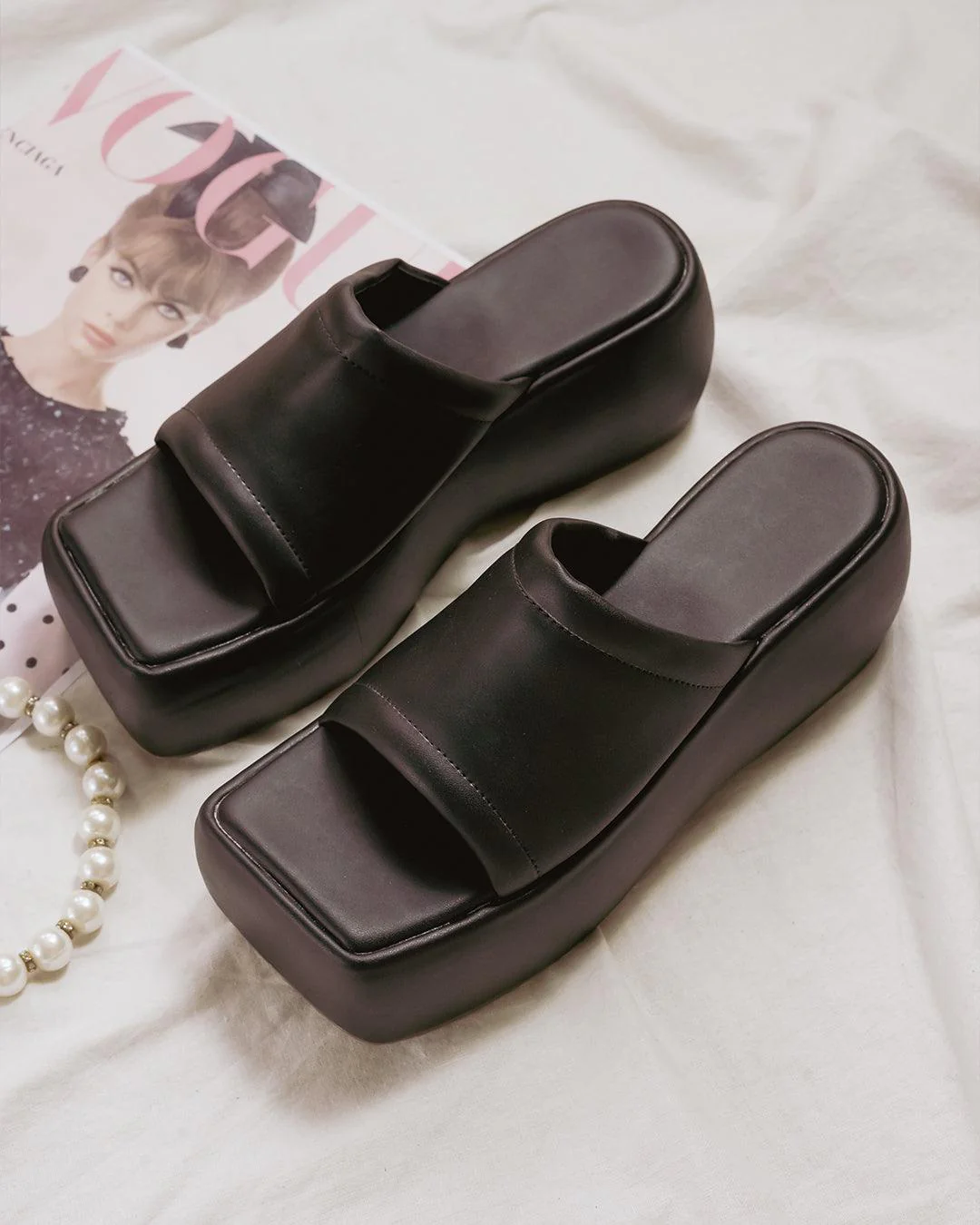 Vintage Vibe City Girl Black Platforms Footwear - Image 6