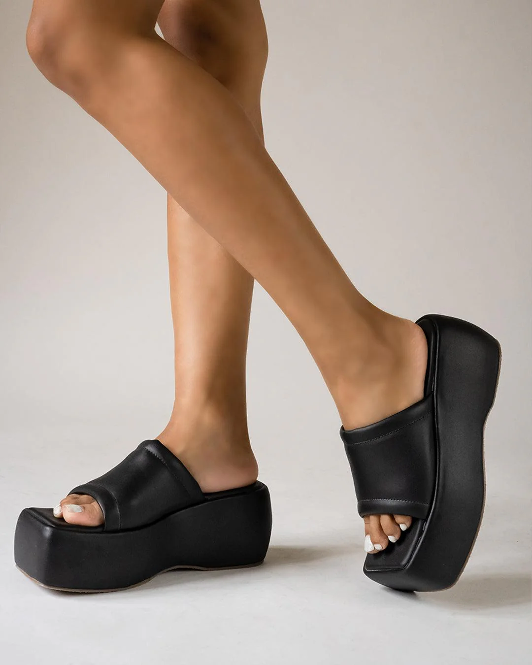Vintage Vibe City Girl Black Platforms Footwear - Image 7