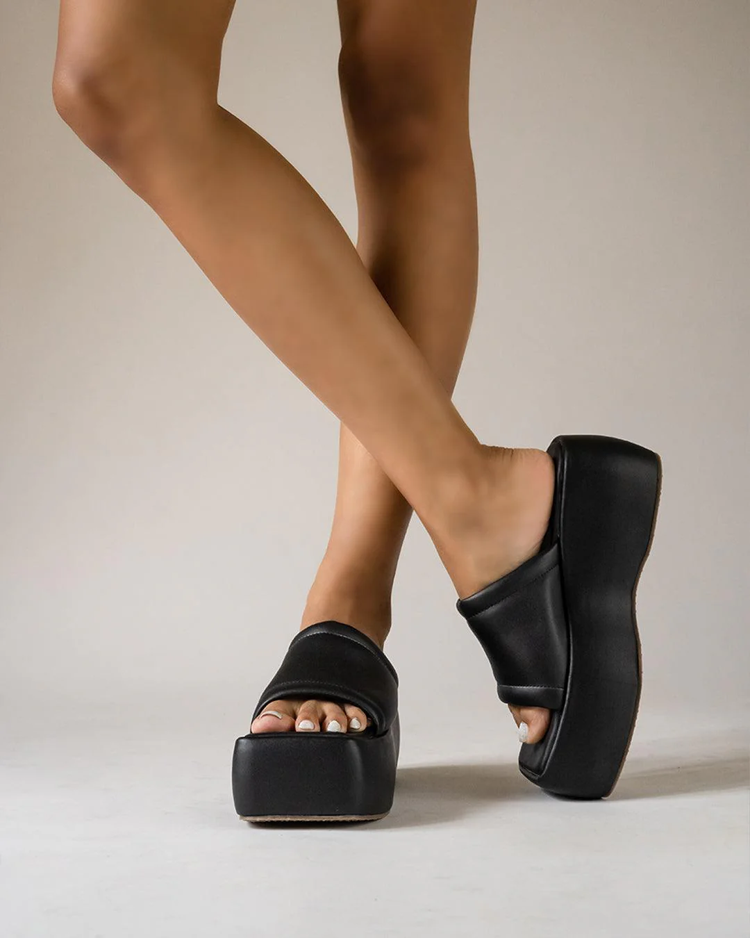 Vintage Vibe City Girl Black Platforms Footwear - Image 8