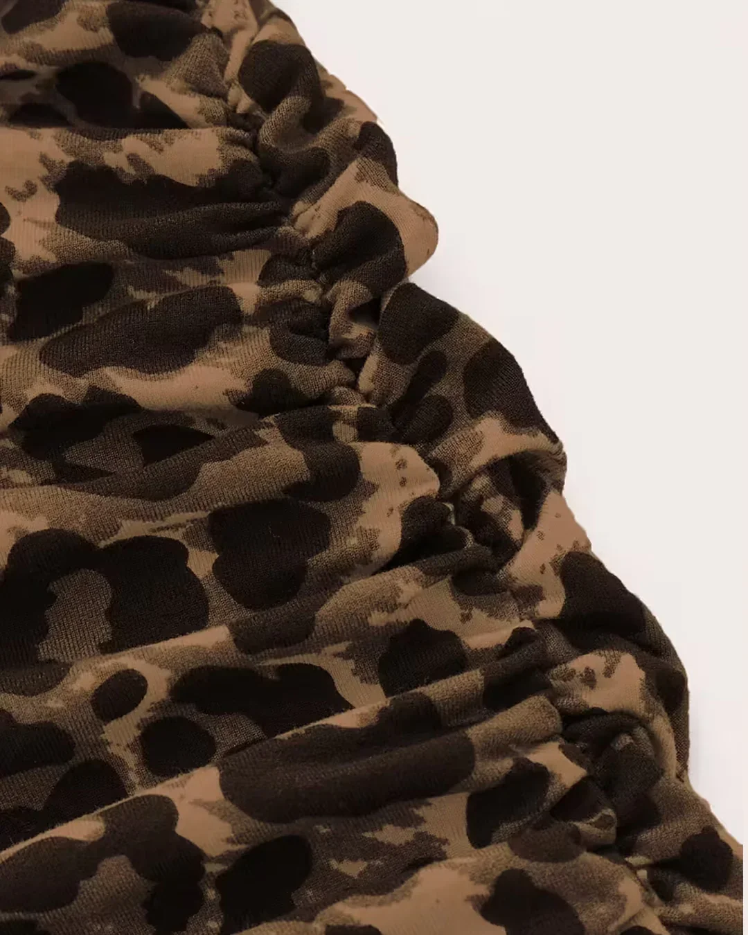 Women's Leopard Print Pleated midi Skirt - Image 3